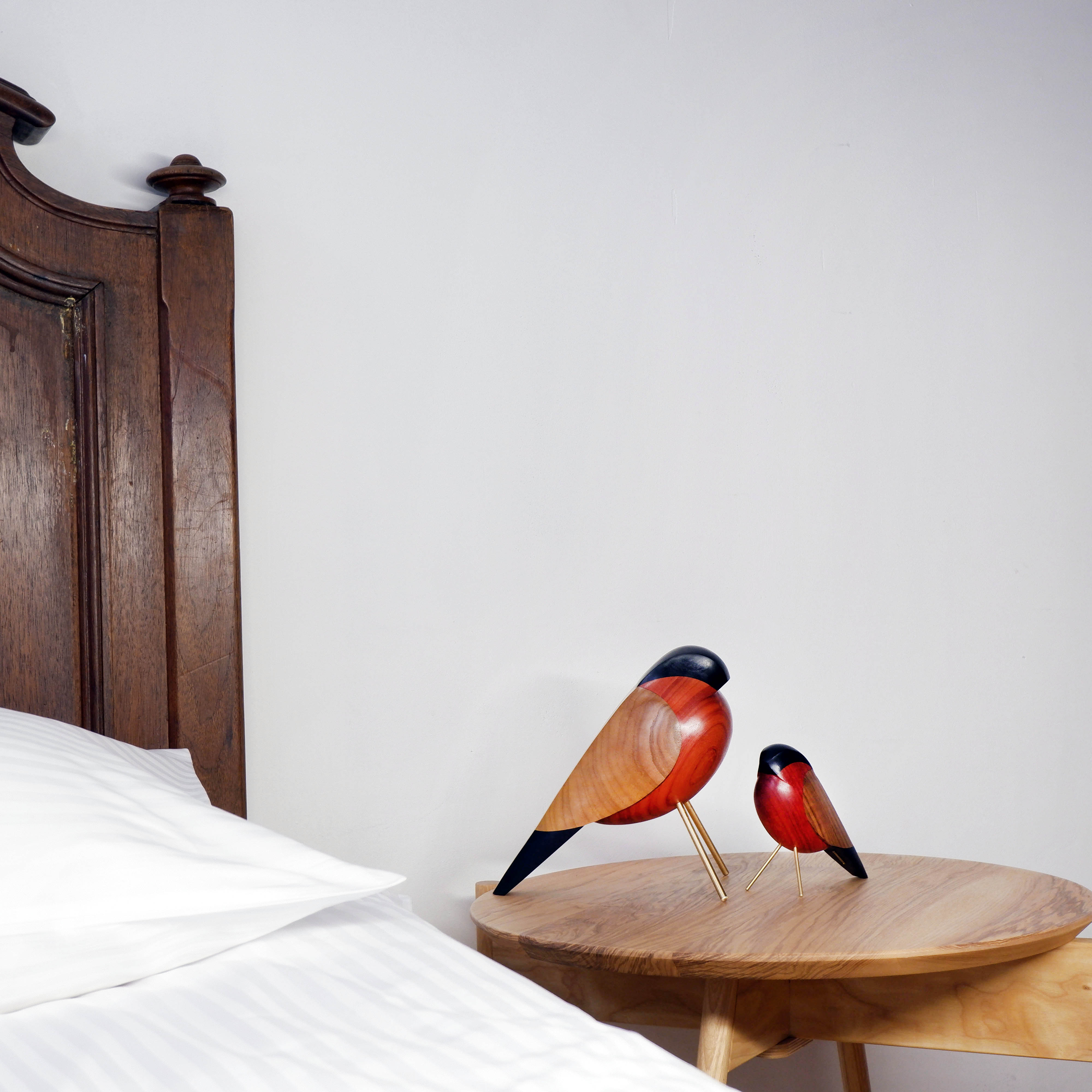 Настольный декор Снегирь - изображение 1