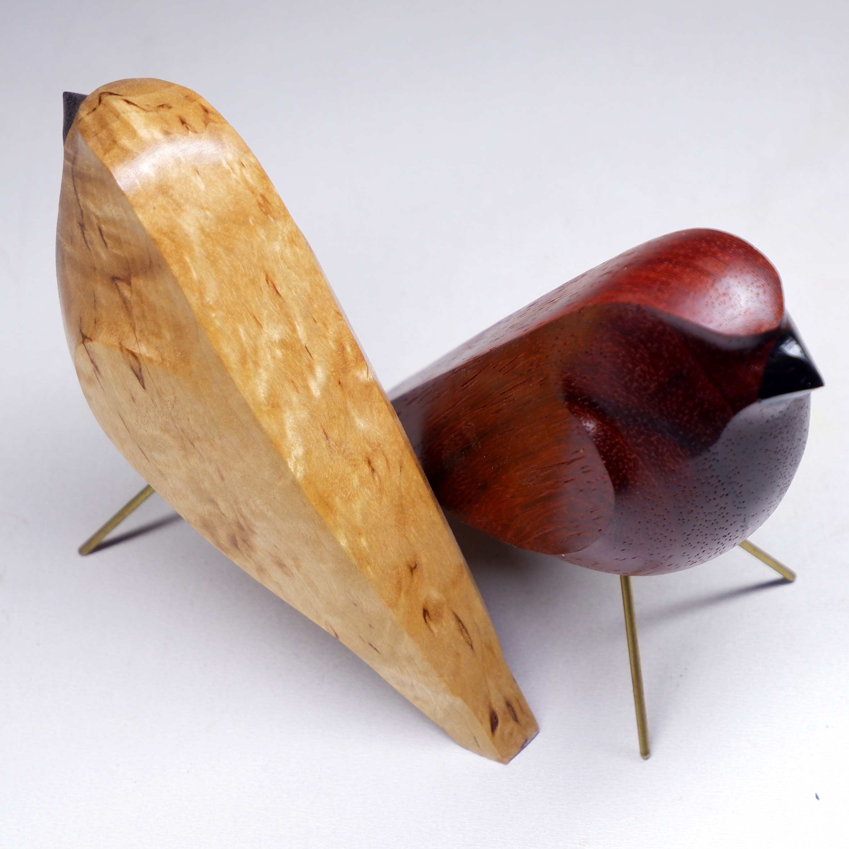 Настольный декор Воробей Карельская береза - изображение 4