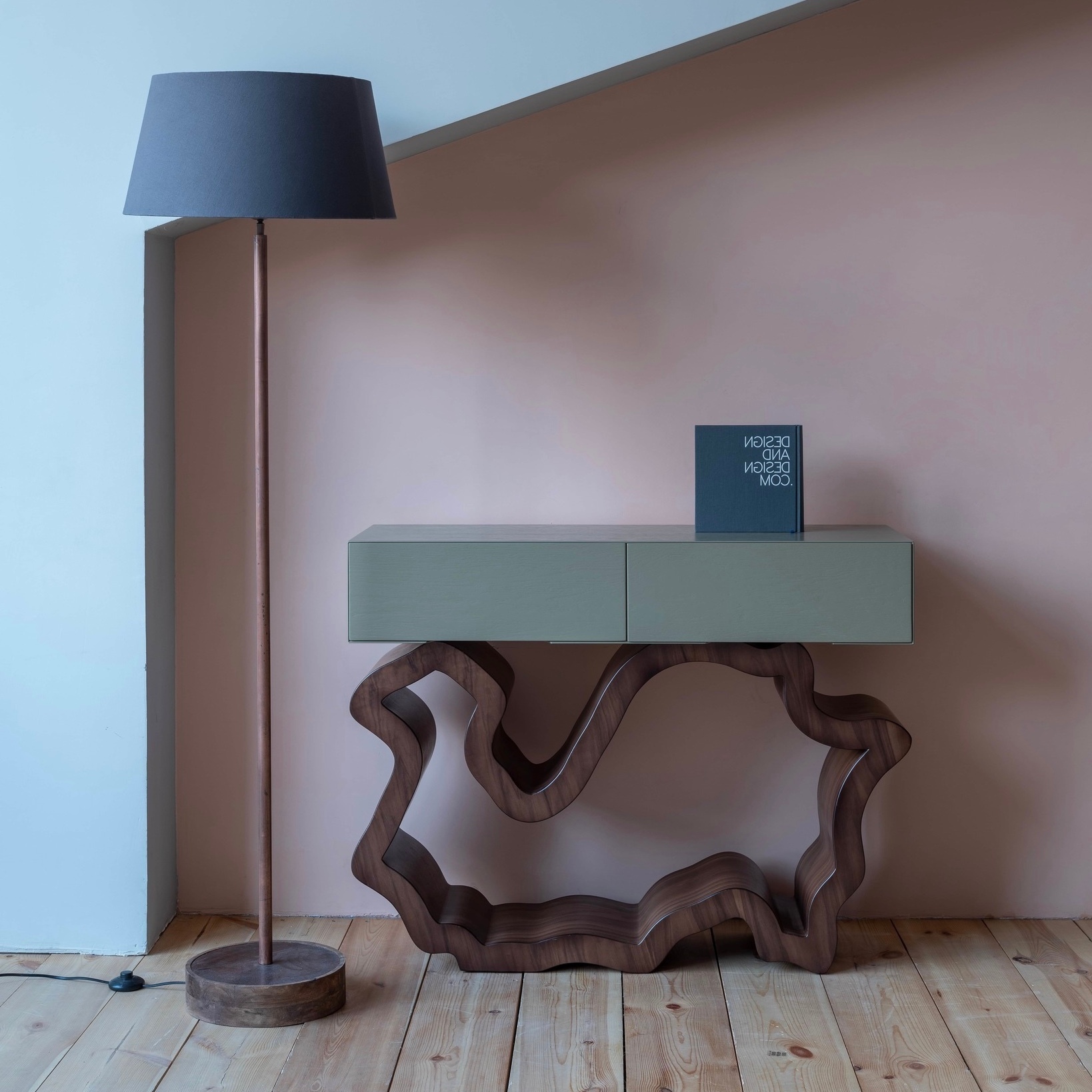 Консоль "Эскальер" - изображение 4