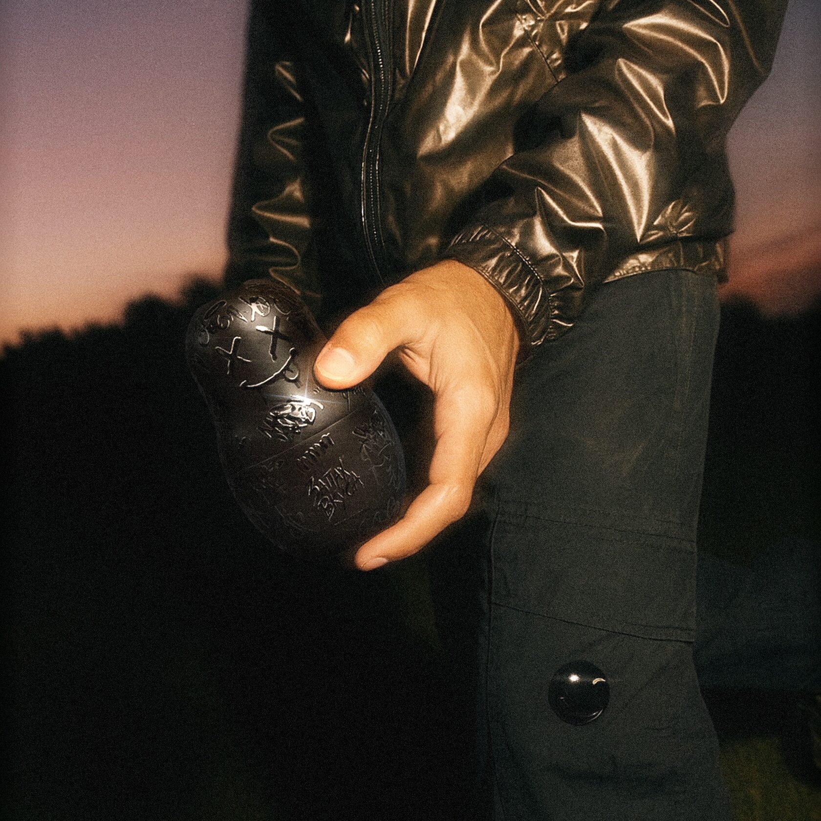 Кейс-матрёшка «Чёрный русский» + флакон с ароматом 300 мл - изображение 4