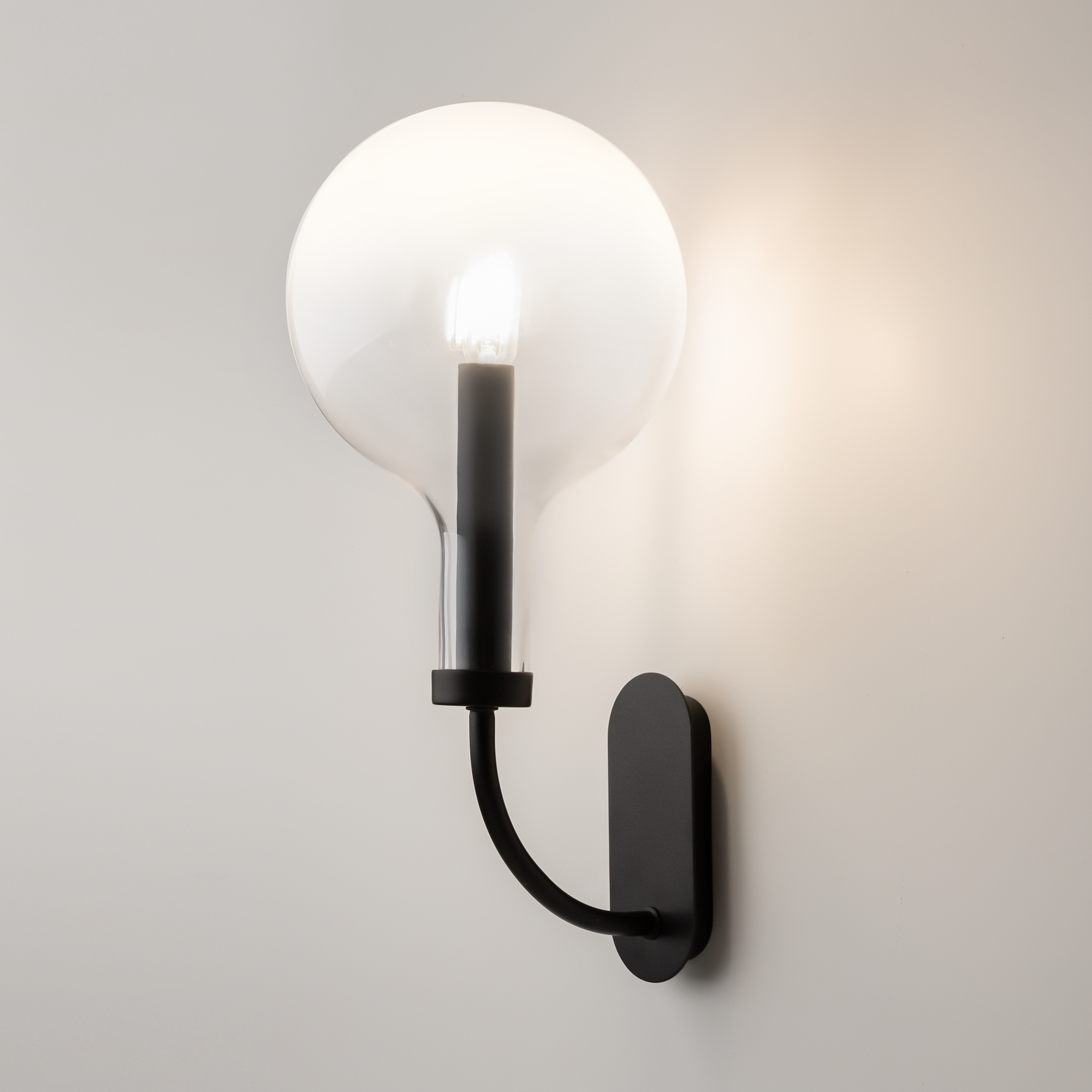 Настенный светильник (бра) Maytoni MOD333WL-01B - изображение 8