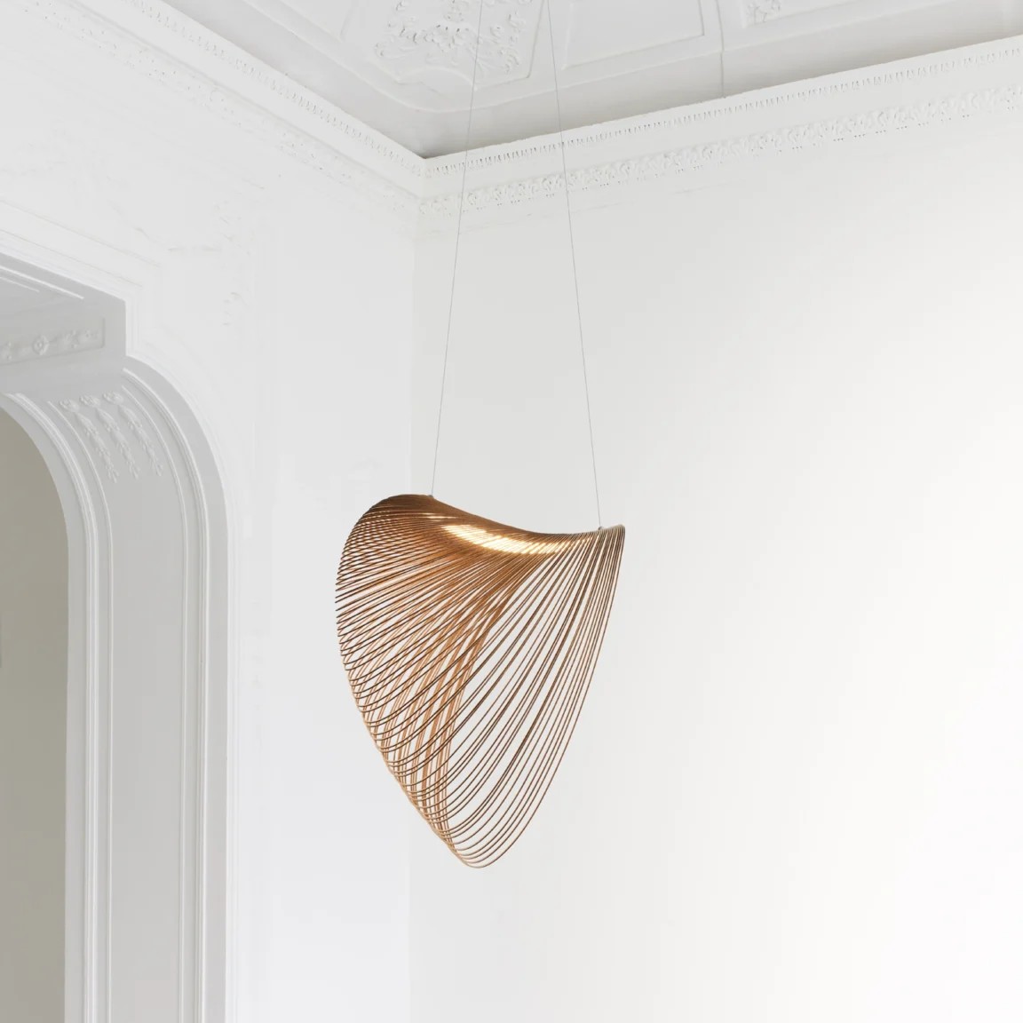 Подвесной светильник Illan Suspension by Luceplan — дизайнерская мебель, свет и декор Made Sense
