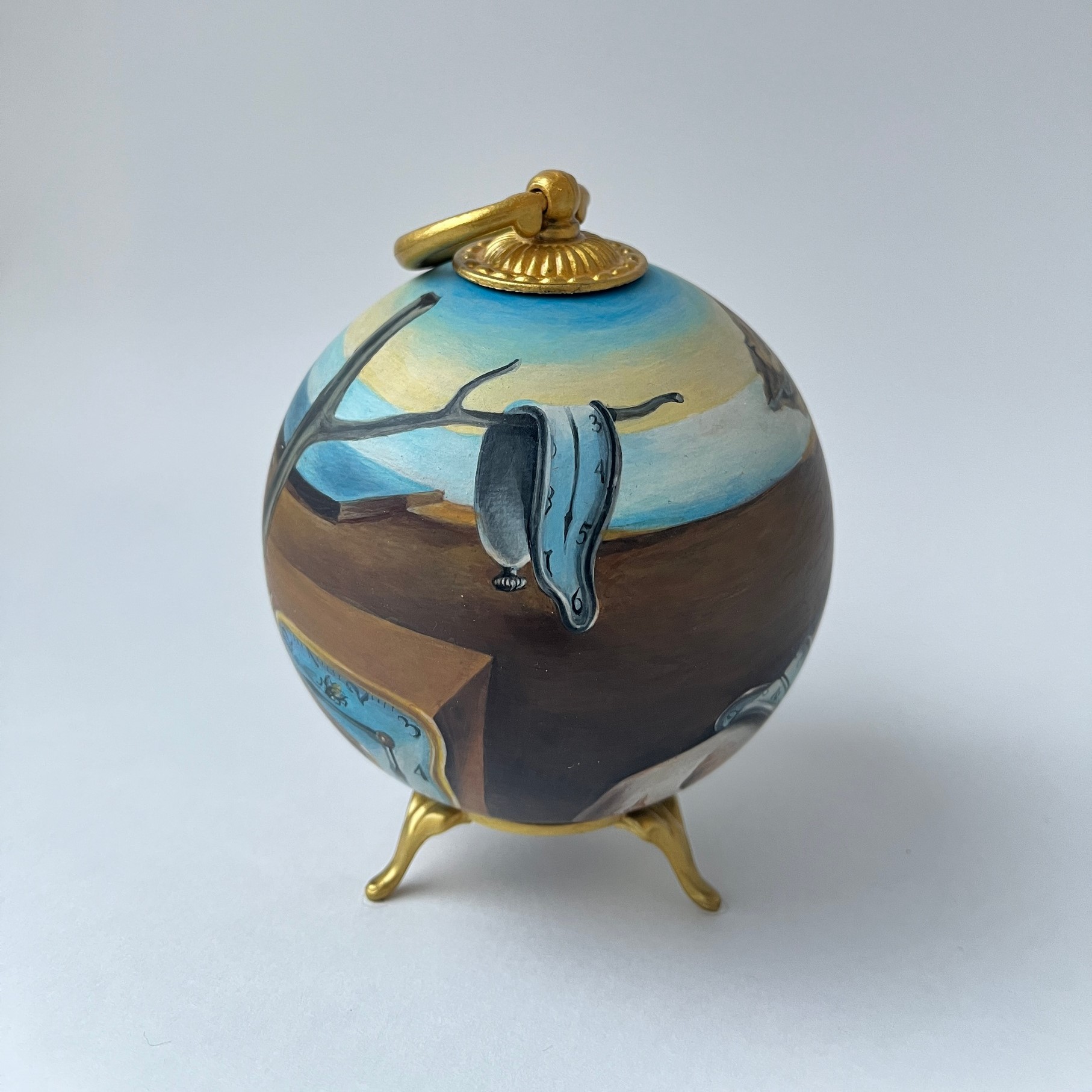 Коллекционный шар по мотивам картины Сальвадора Дали «Постоянство памяти» 