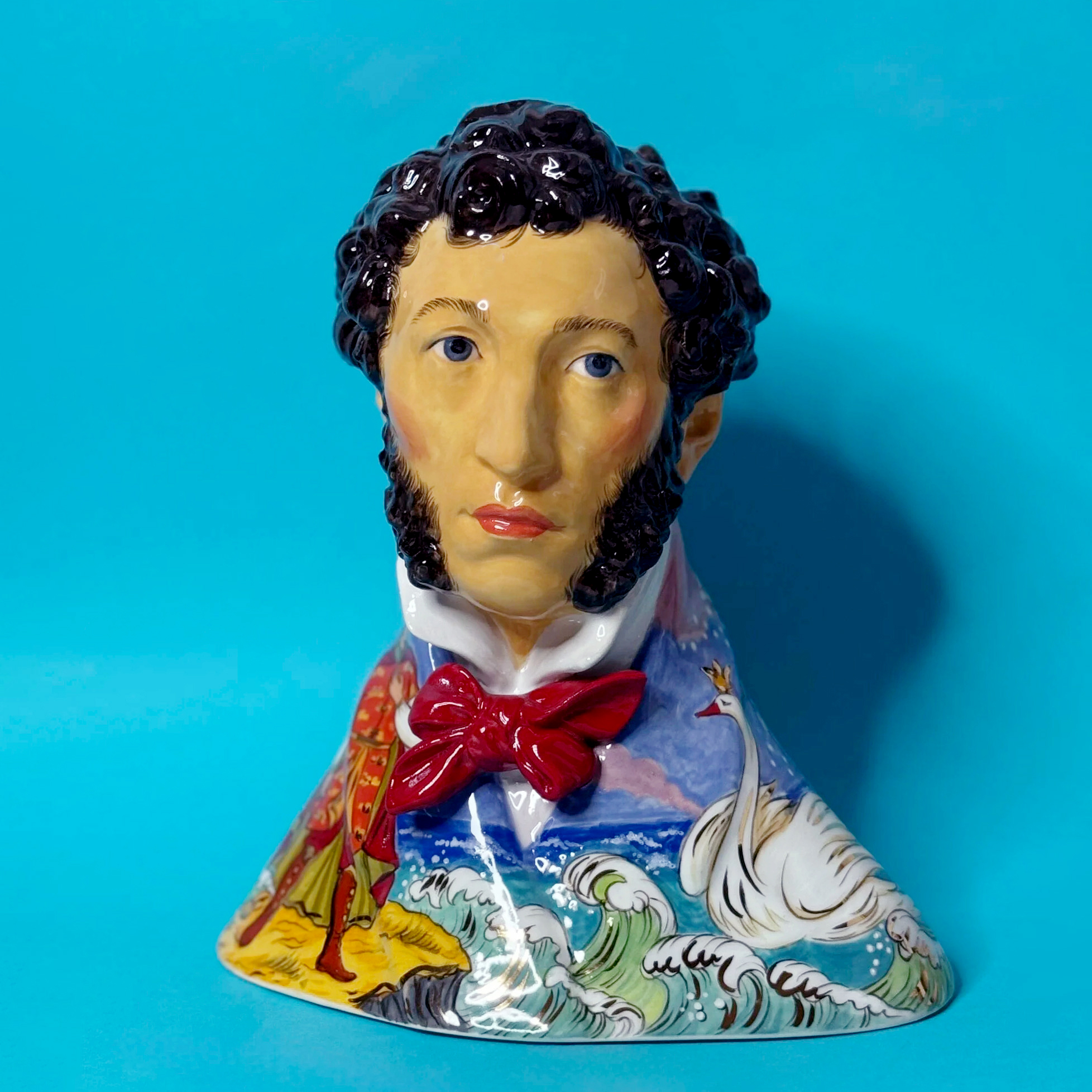 Ваза Пушкин "Царевна Лебедь" 