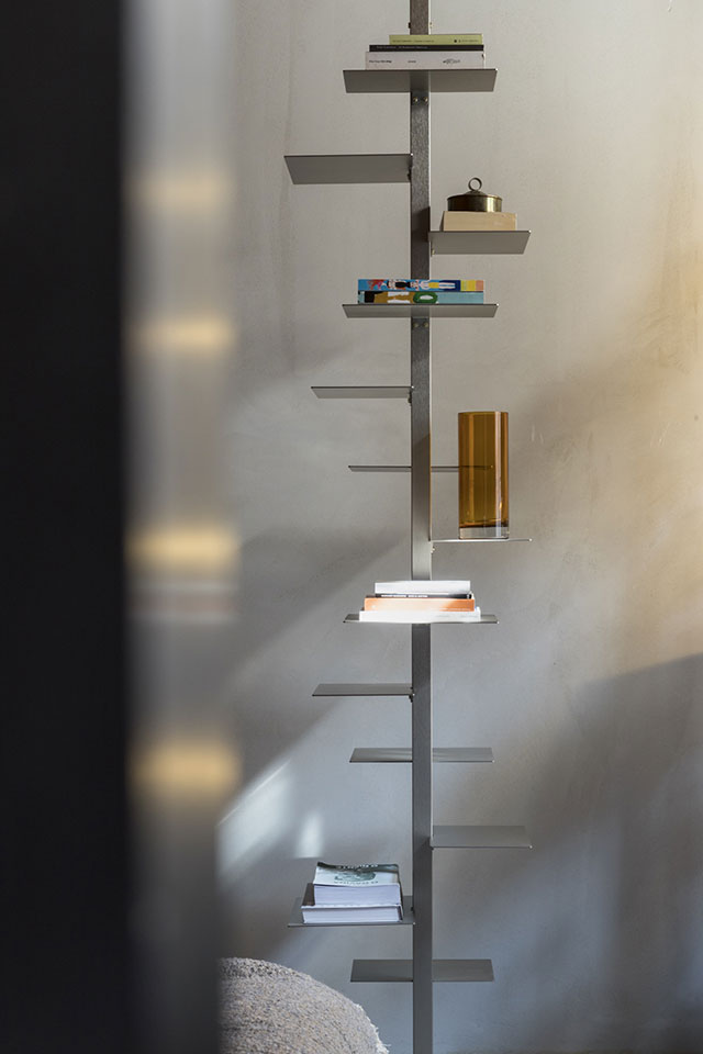 Стеллаж ADELAIDE LAMP by Mogg — дизайнерская мебель, свет и декор Made Sense