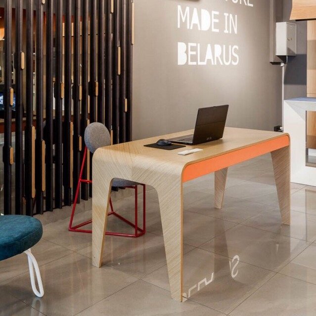Стол FLOW TABLE by BY FURNITURE — дизайнерская мебель, свет и декор Made Sense