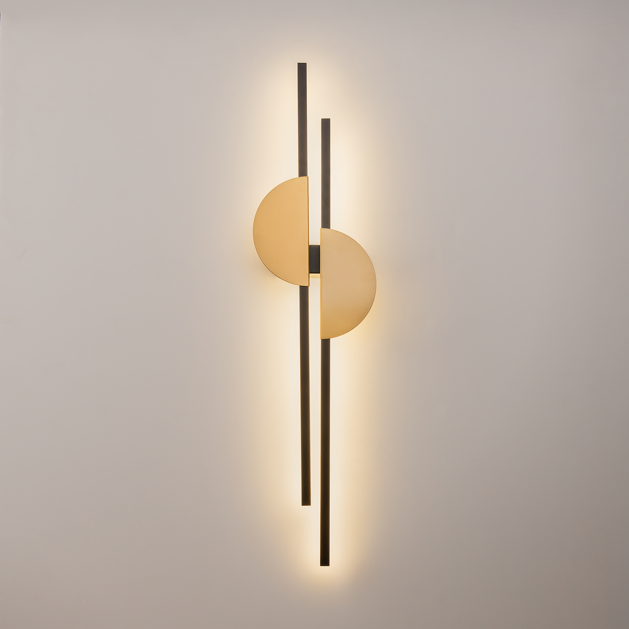 Настенный светильник (бра) Maytoni MOD179WL-L22BS4K - изображение 9