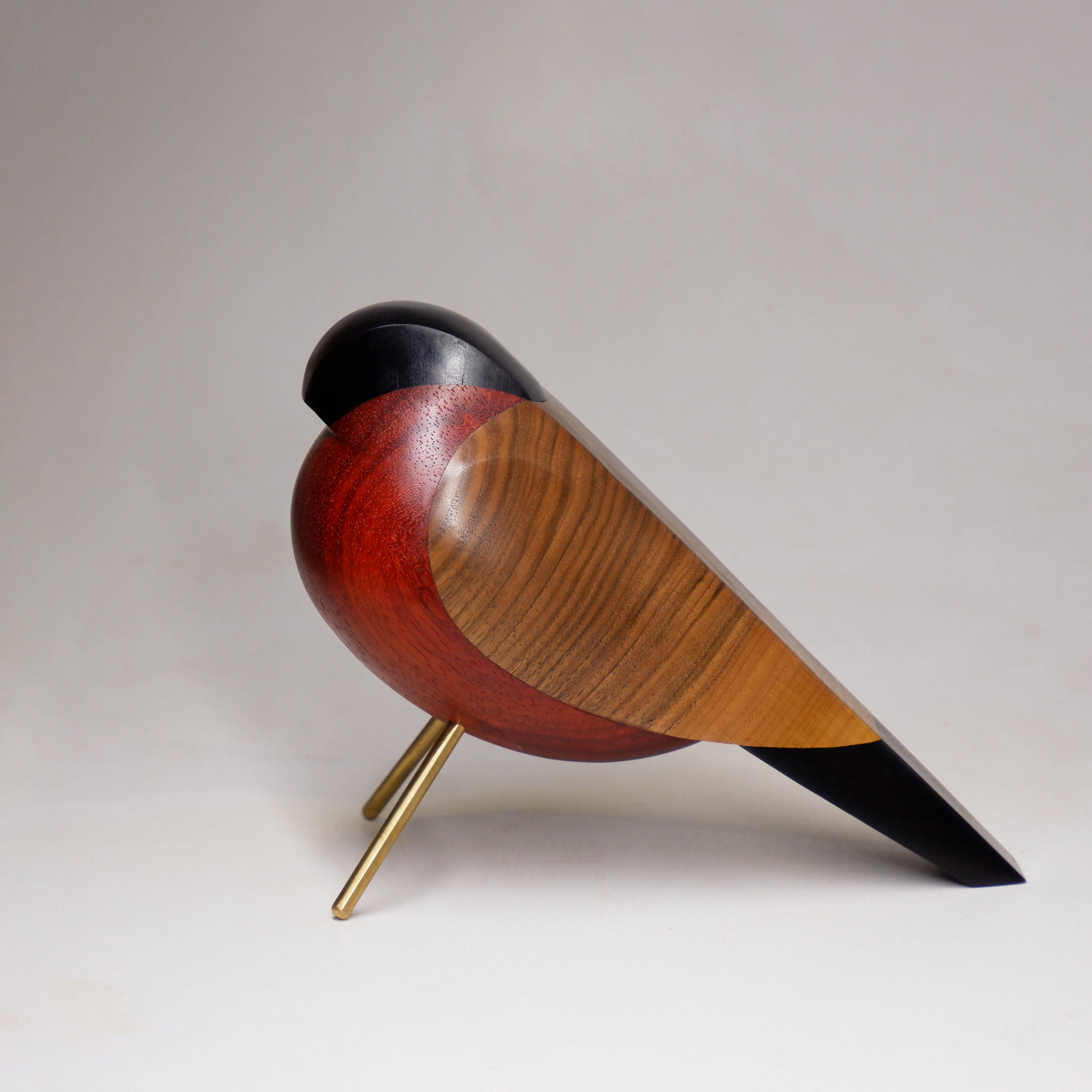 Настольный декор Снегирь 