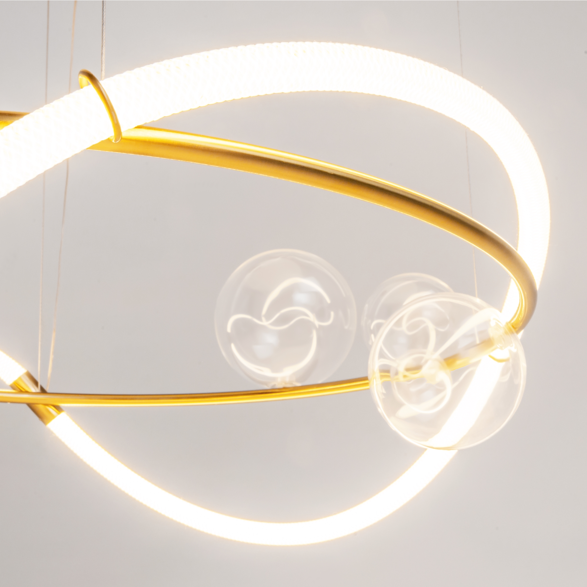 Подвесной светильник Maytoni MOD289PL-L44BS3K - изображение 4