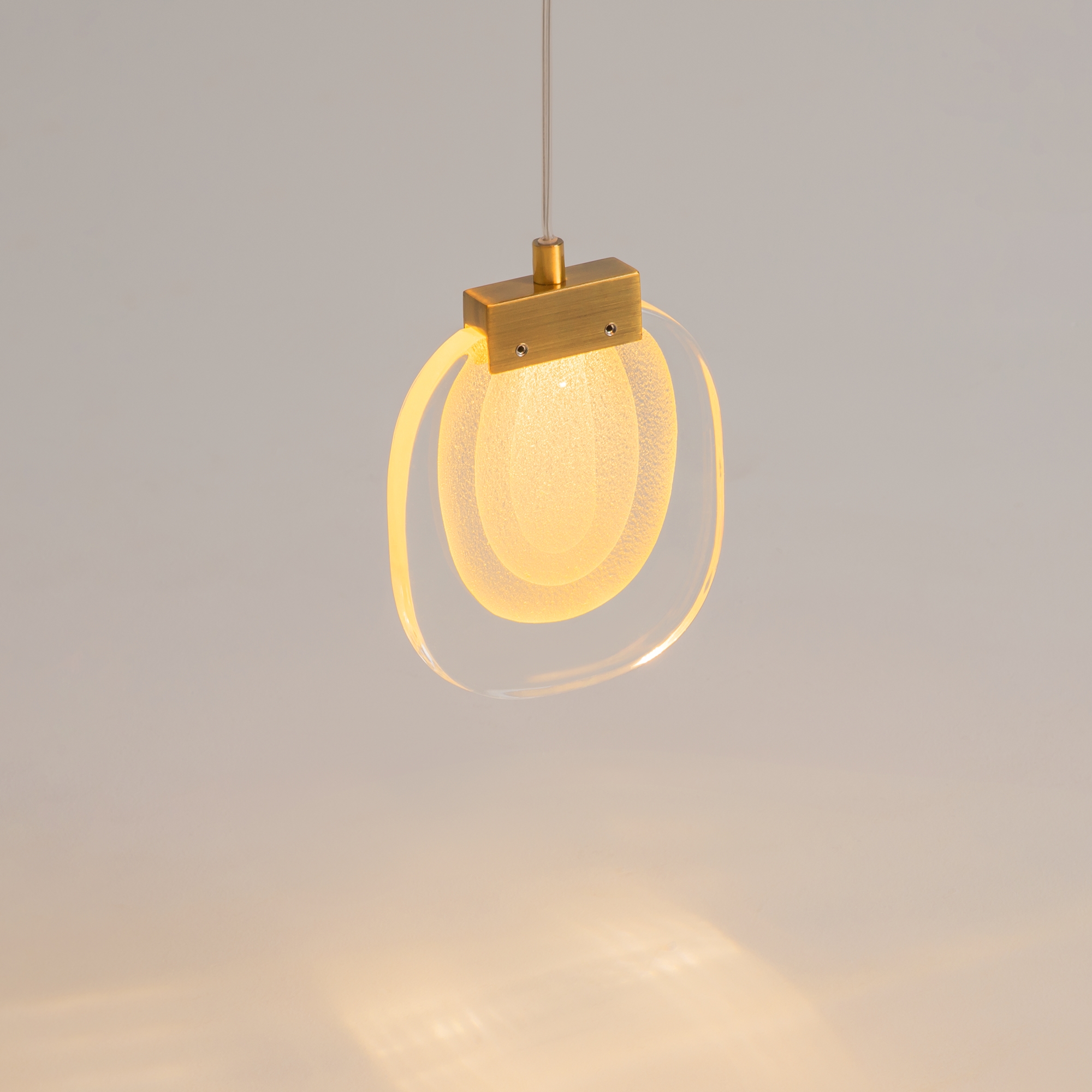 Подвесной светильник Maytoni MOD367PL-L18BBSK - изображение 3