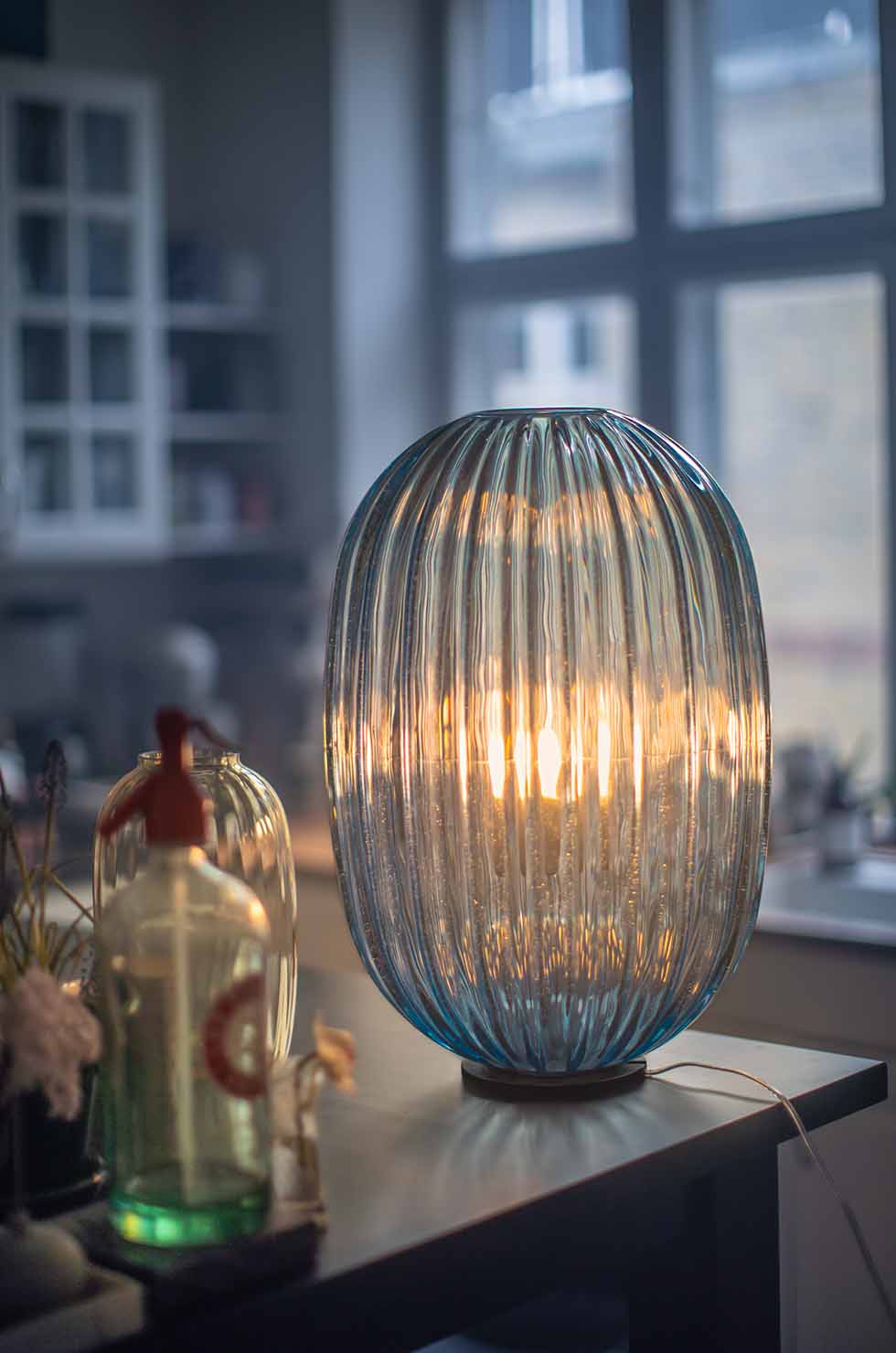 Светильник настольный Plass media  - изображение 1