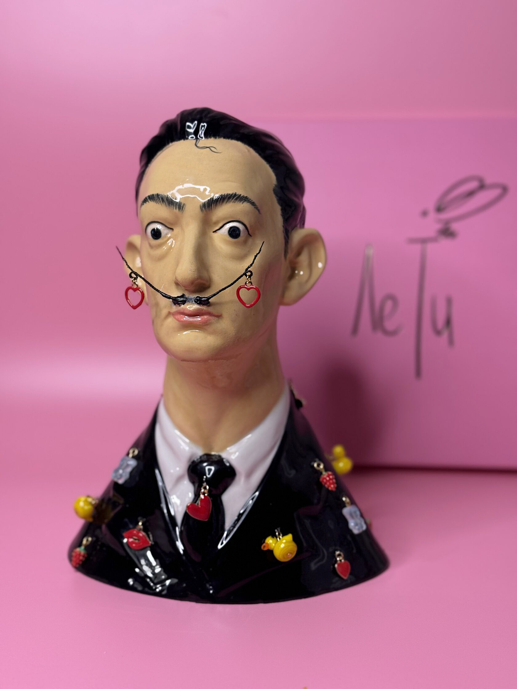 Ваза Сальвадор Дали by LeTi.ceramics — дизайнерская мебель, свет и декор Made Sense