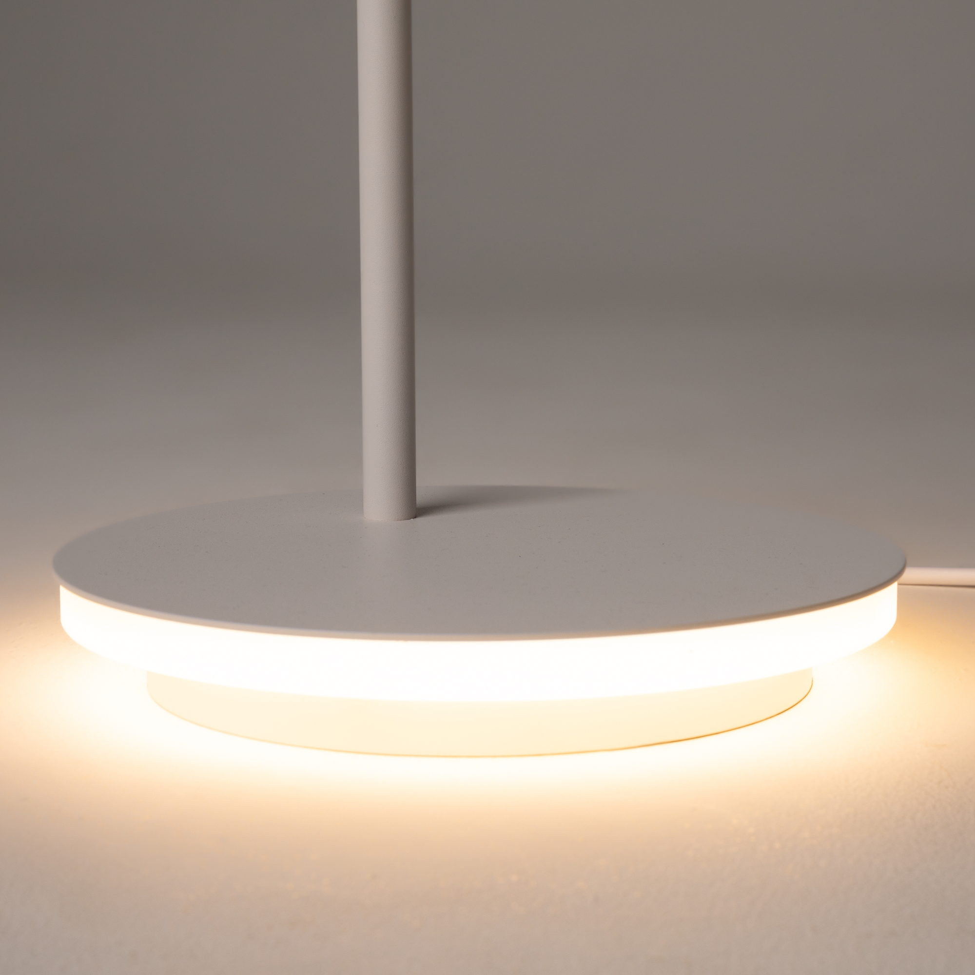 Напольный светильник (торшер) Maytoni Z010FL-L8W3K - изображение 10