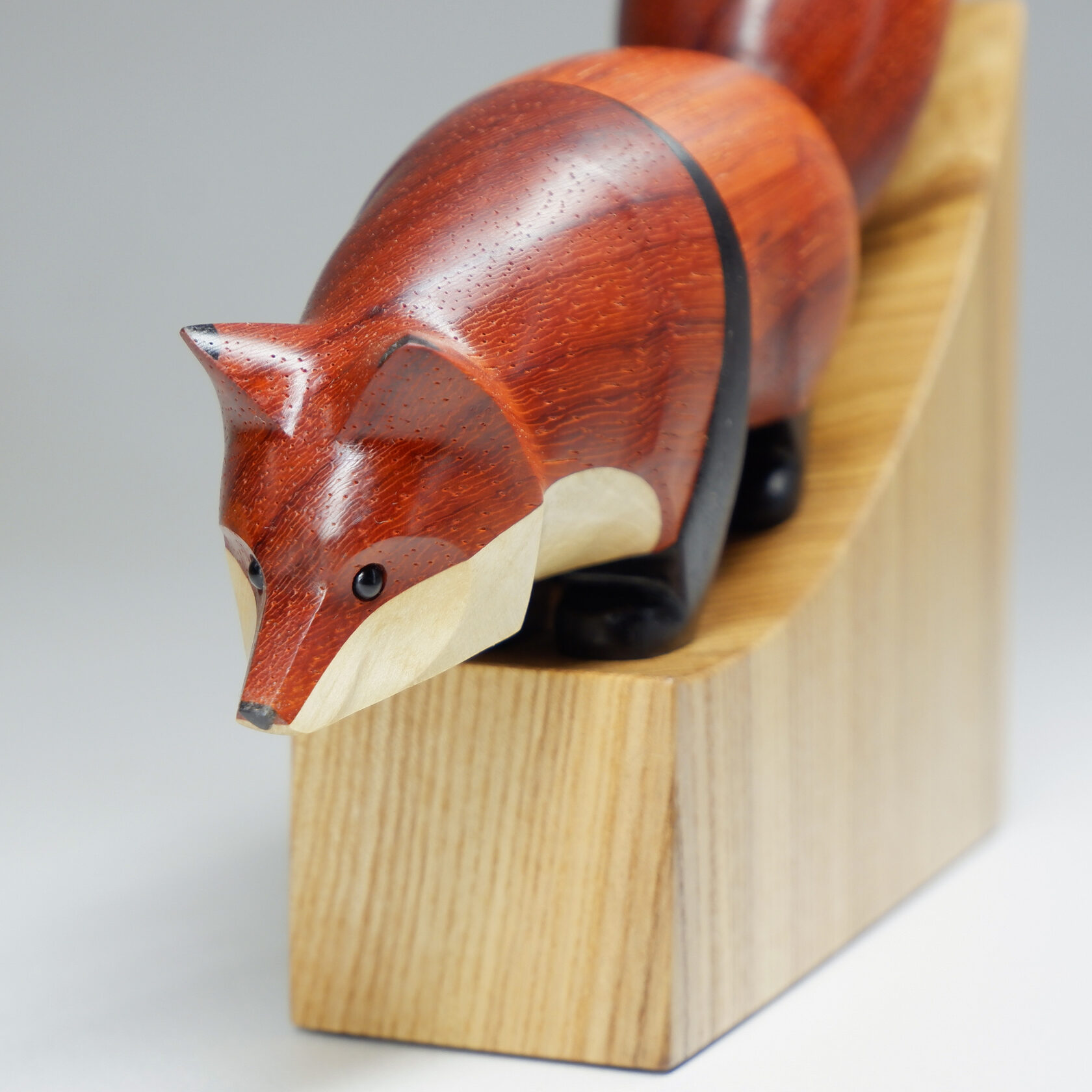 Настольный декор Огненная Лисица - изображение 2