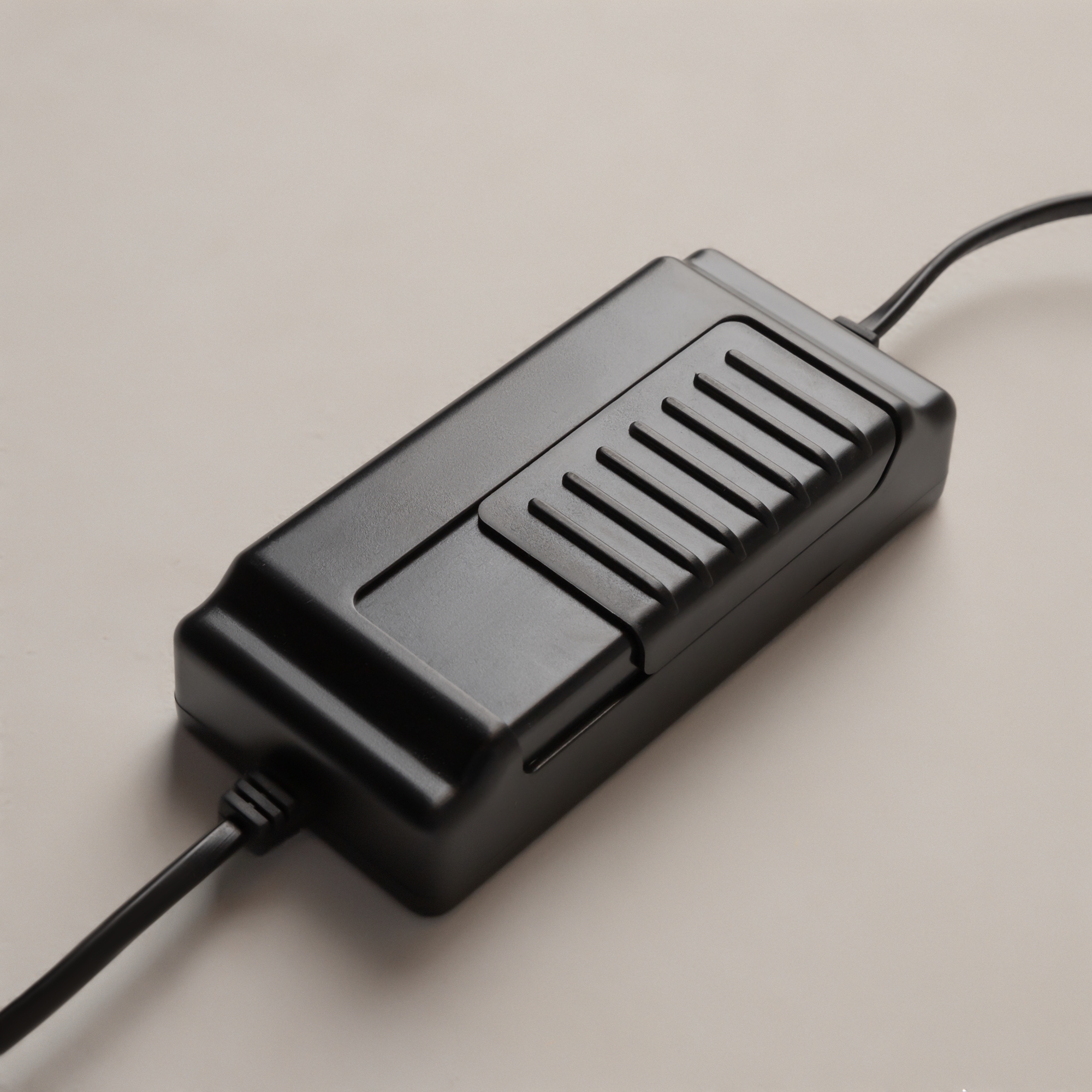 Напольный светильник (торшер) Maytoni MOD369FL-L36B3K - изображение 10