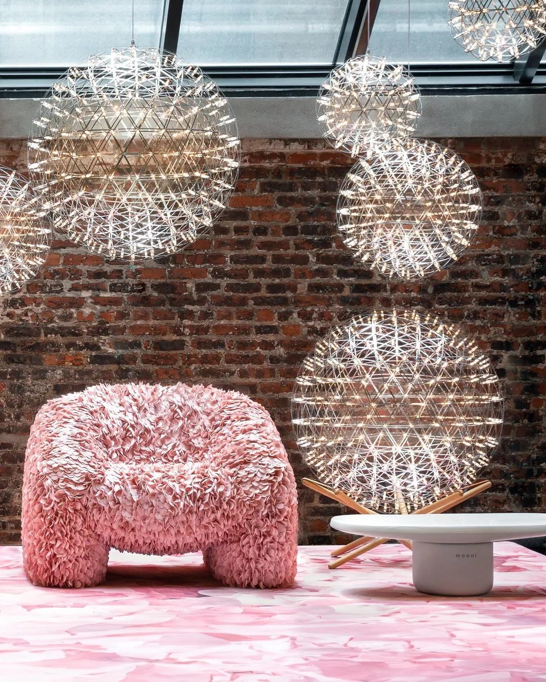Напольный светильник Raimond II Tensegrity by Moooi — дизайнерская мебель, свет и декор Made Sense