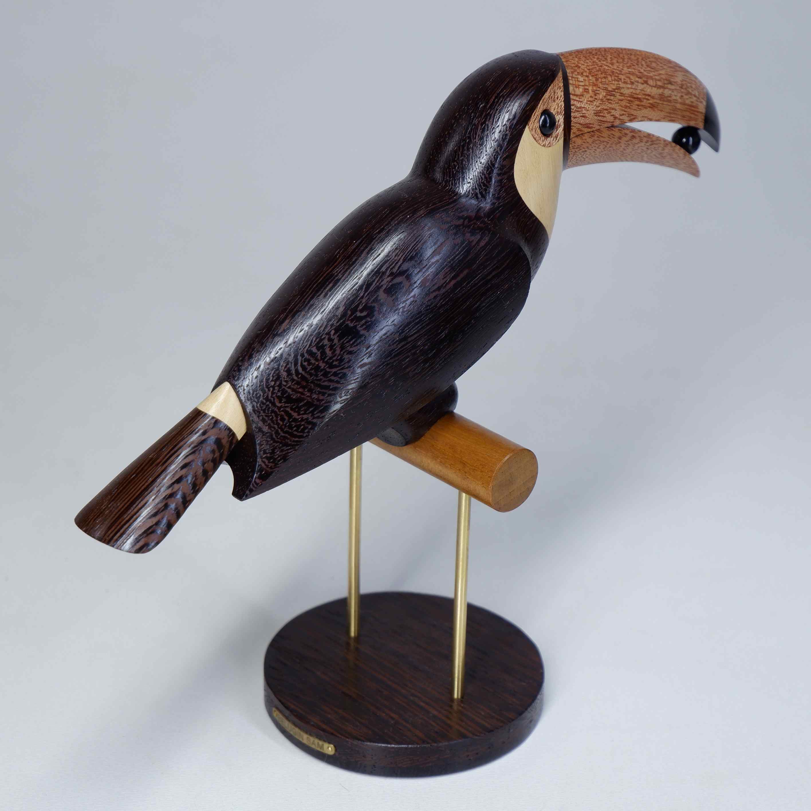 Настольный декор Тукан - изображение 9