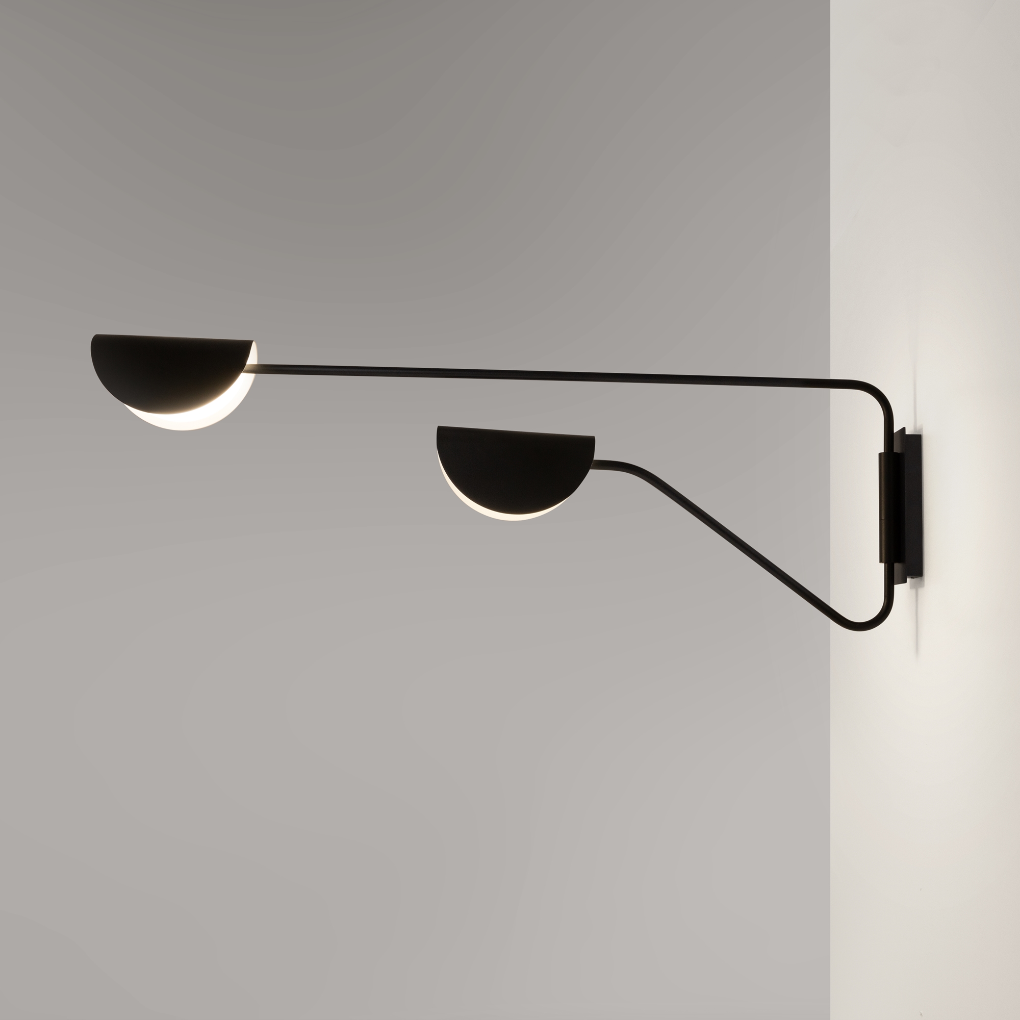 Настенный светильник (бра) Maytoni MOD126WL-02B - изображение 4