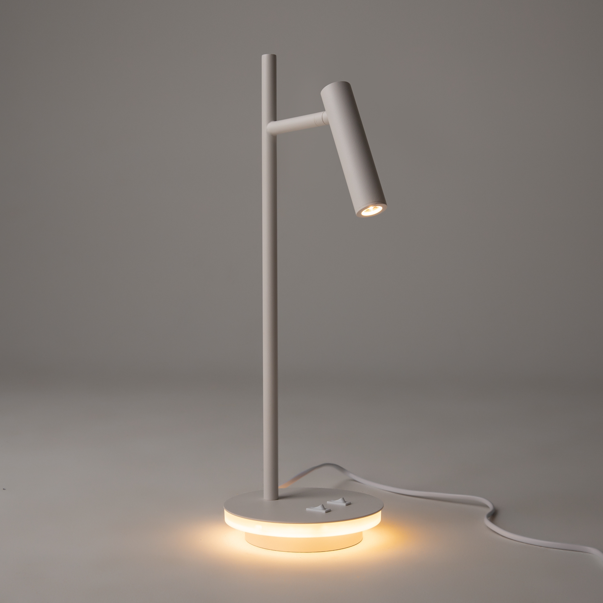 Настольный светильник Maytoni Z010TL-L8W3K - изображение 5