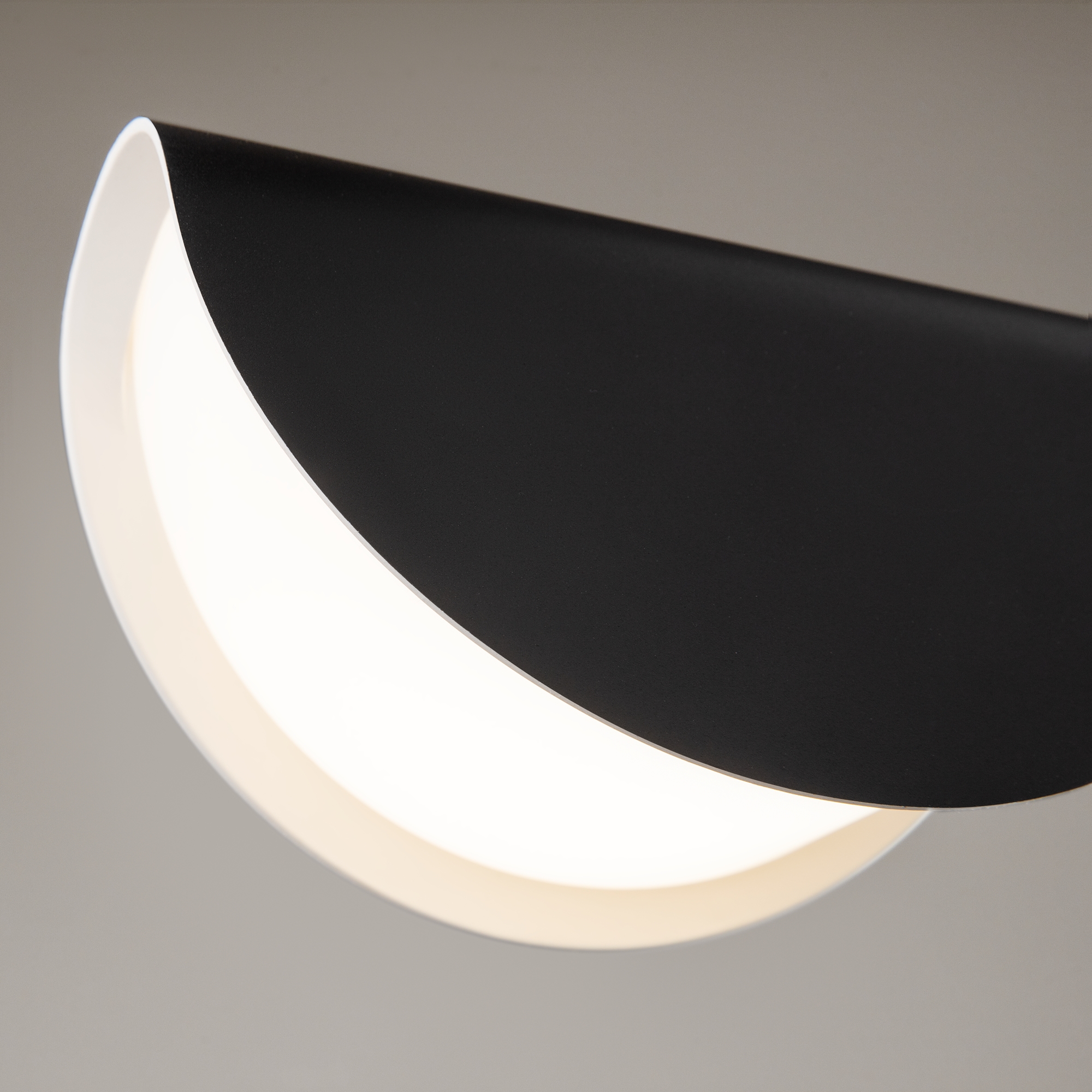 Подвесной светильник Maytoni MOD126PL-01B - изображение 9