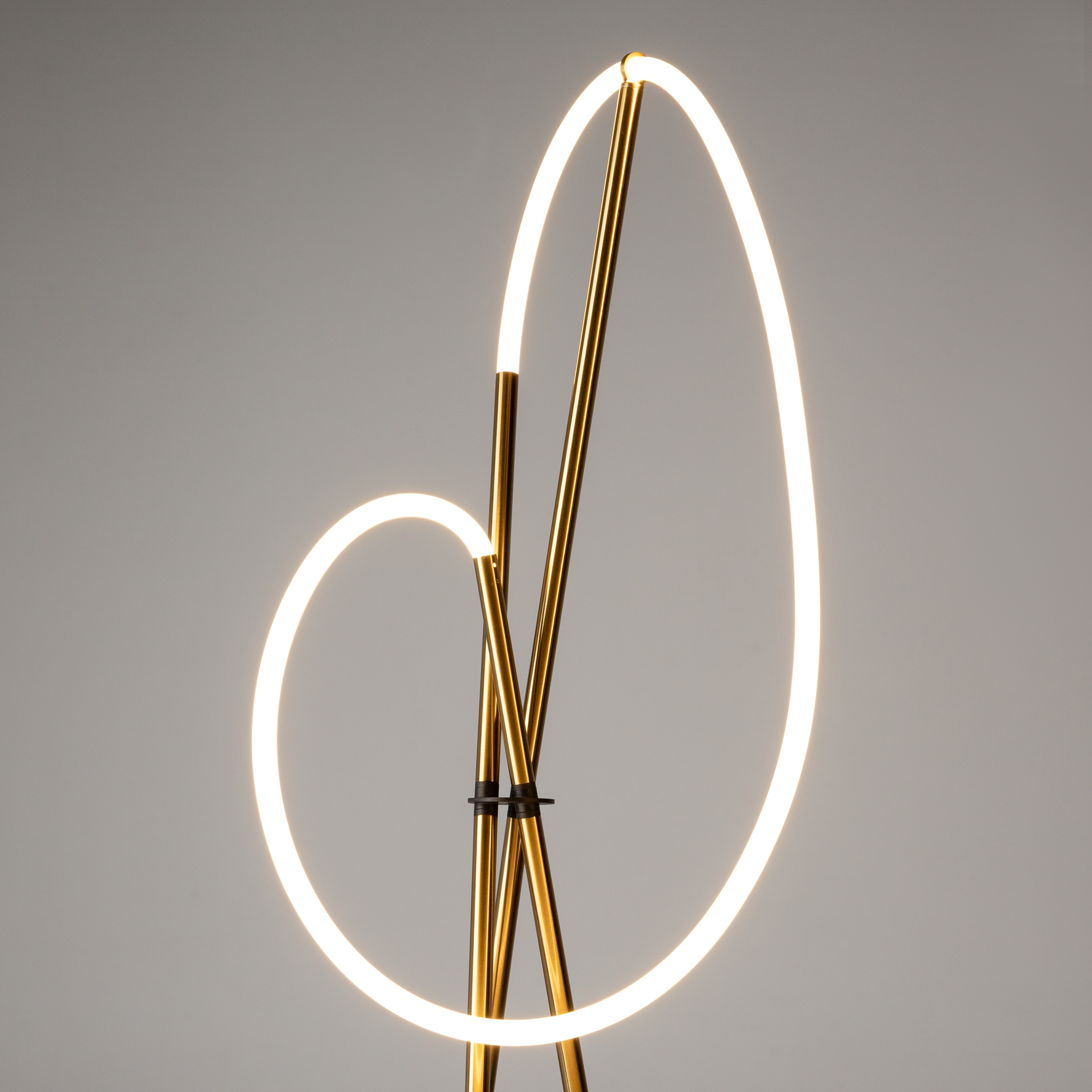 Напольный светильник (торшер) Maytoni MOD369FL-L36BS3K - изображение 9