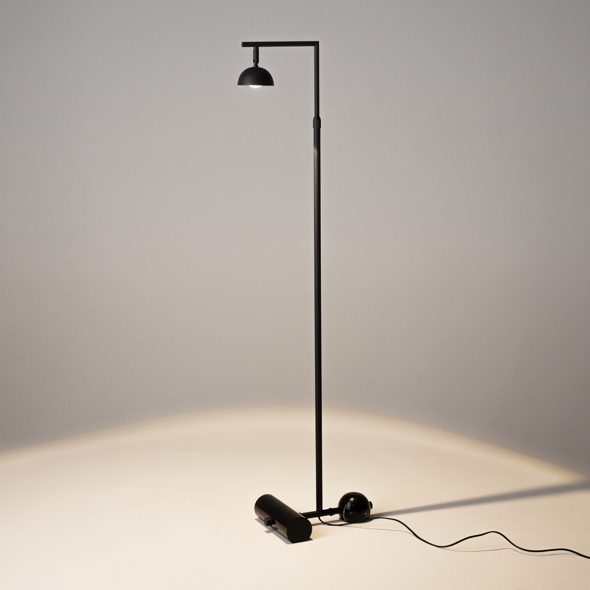 Напольный светильник (торшер) Maytoni MOD372FL-L10B3K - изображение 11