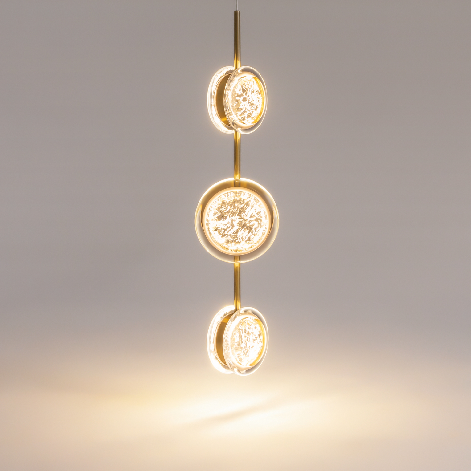 Подвесной светильник Maytoni MOD361PL-L22BS3K - изображение 3