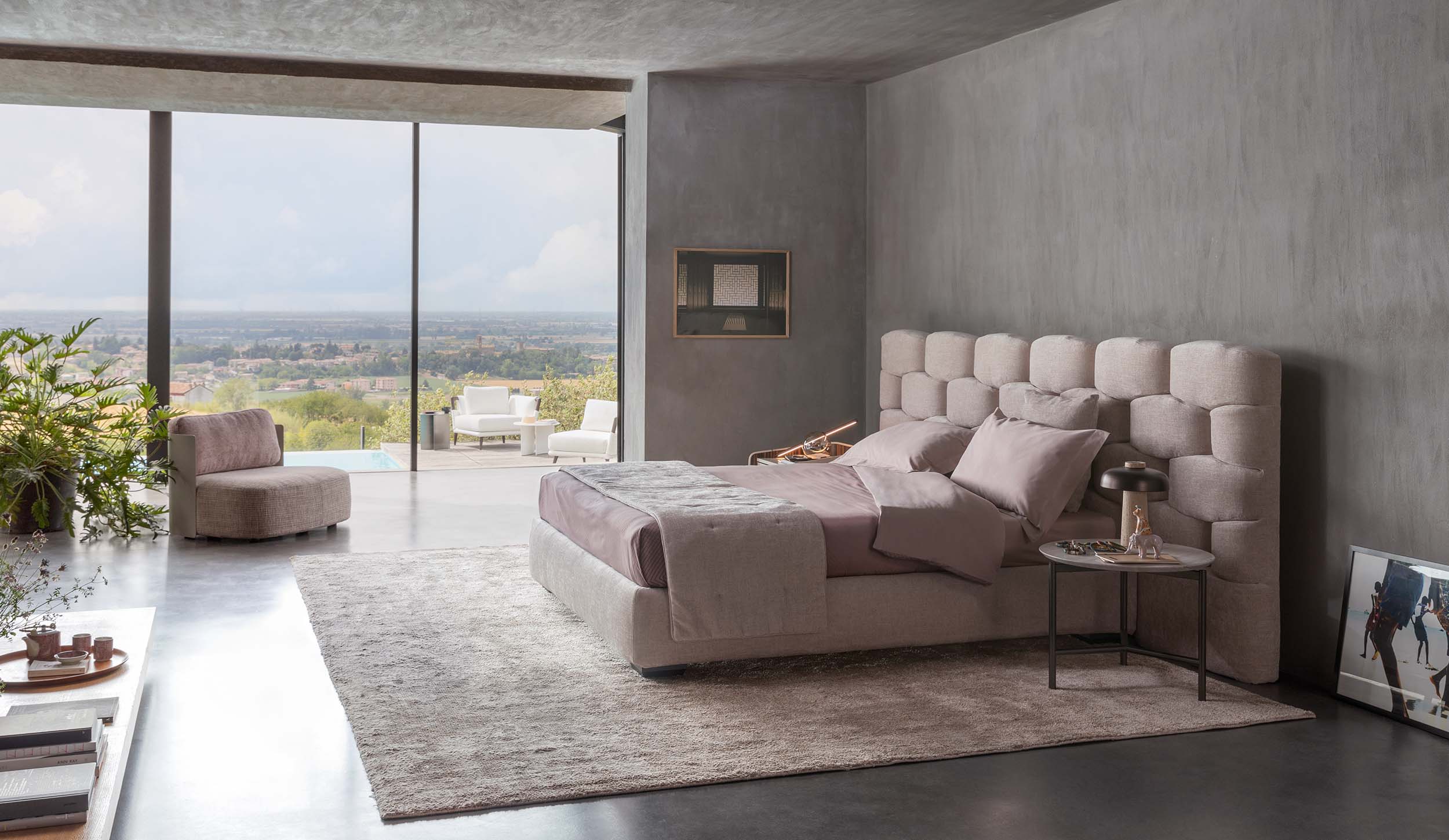 Кровать Majal Wide Headboard by FLOU — дизайнерская мебель, свет и декор Made Sense