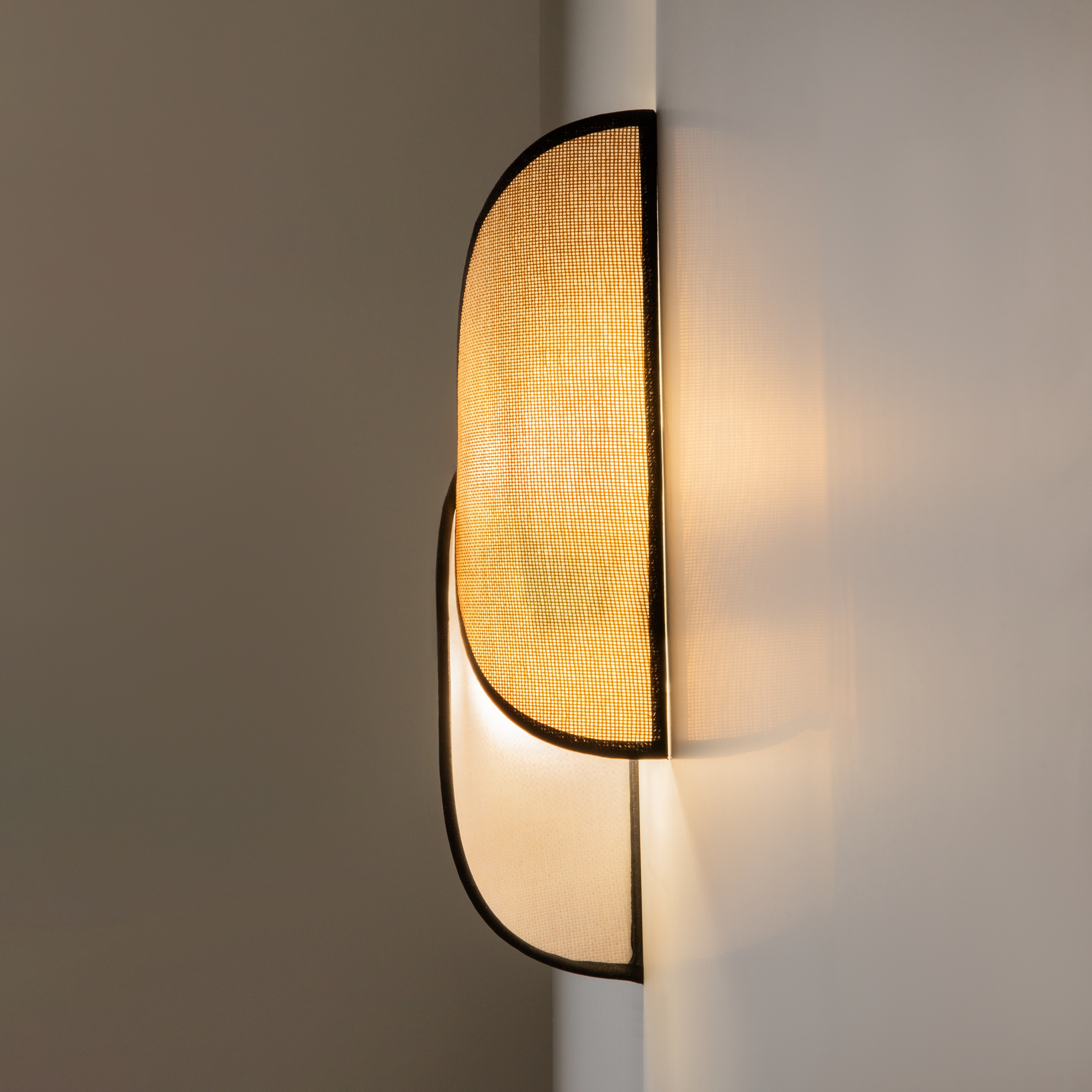 Настенный светильник (бра) Maytoni MOD225WL-02B2 - изображение 3