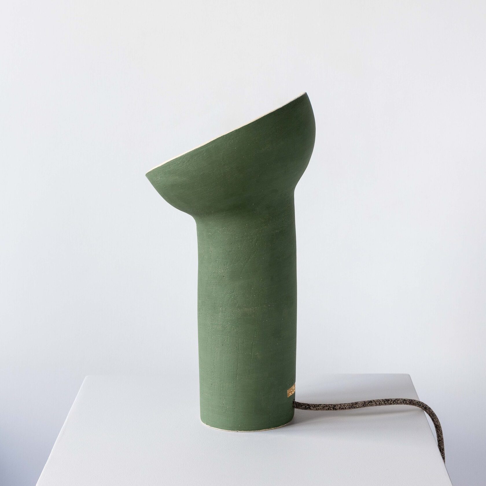 Настольная лампа SIGNAL green by Polina Artamonova — дизайнерская мебель, свет и декор Made Sense