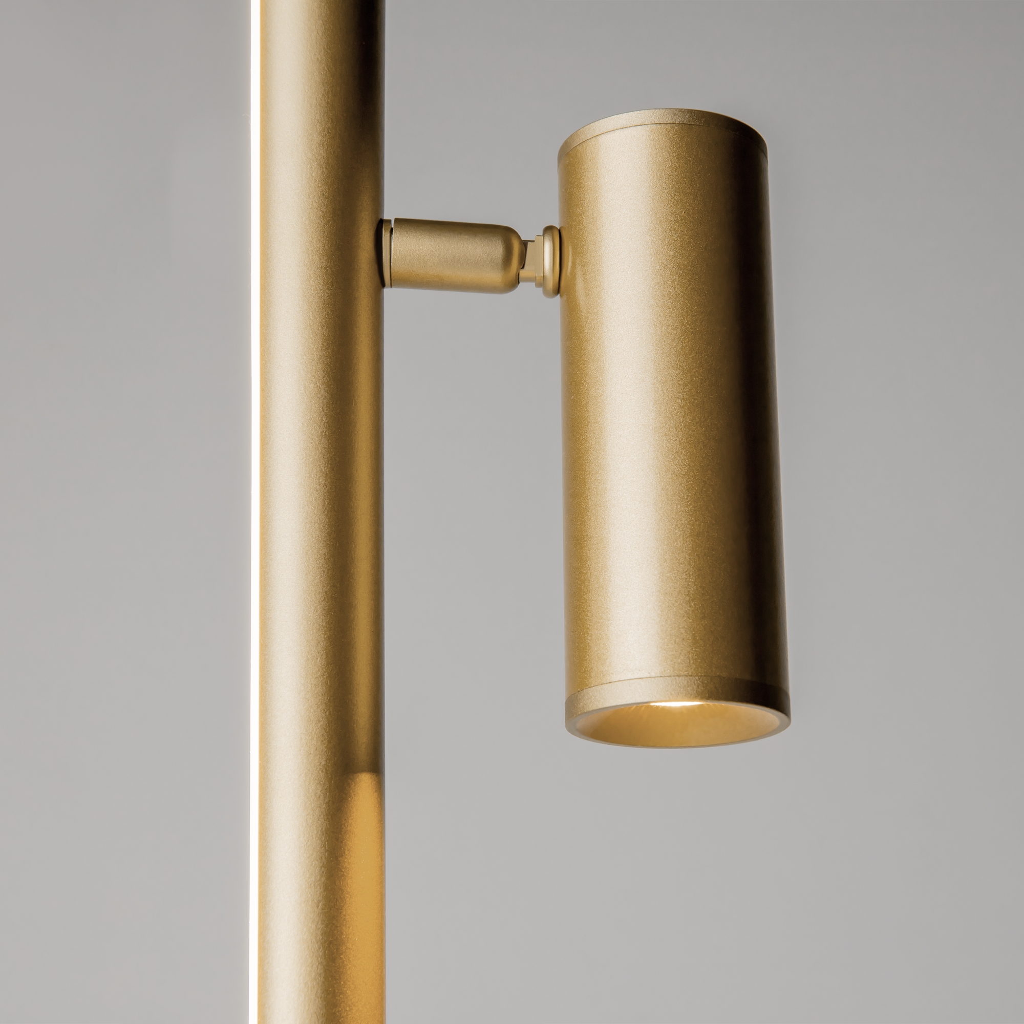 Напольный светильник (торшер) Maytoni MOD395FL-L28BS3K - изображение 9