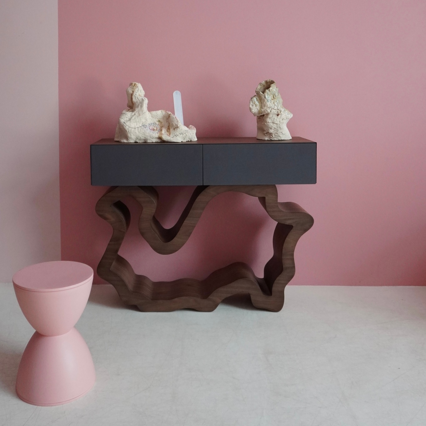 Консоль "Эскальер" - изображение 3