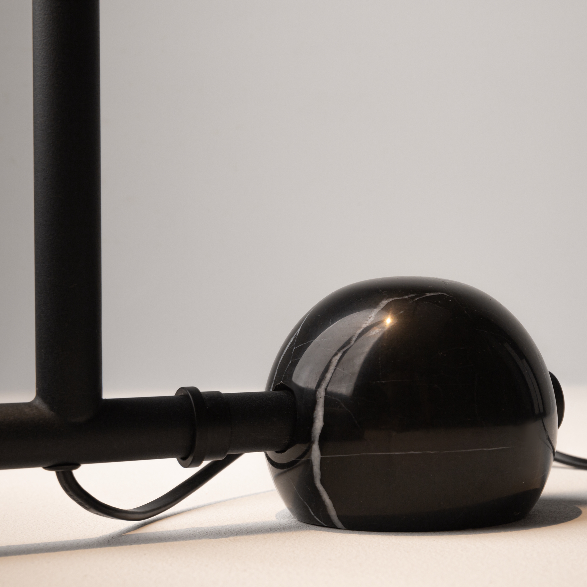 Напольный светильник (торшер) Maytoni MOD372FL-L10B3K - изображение 9