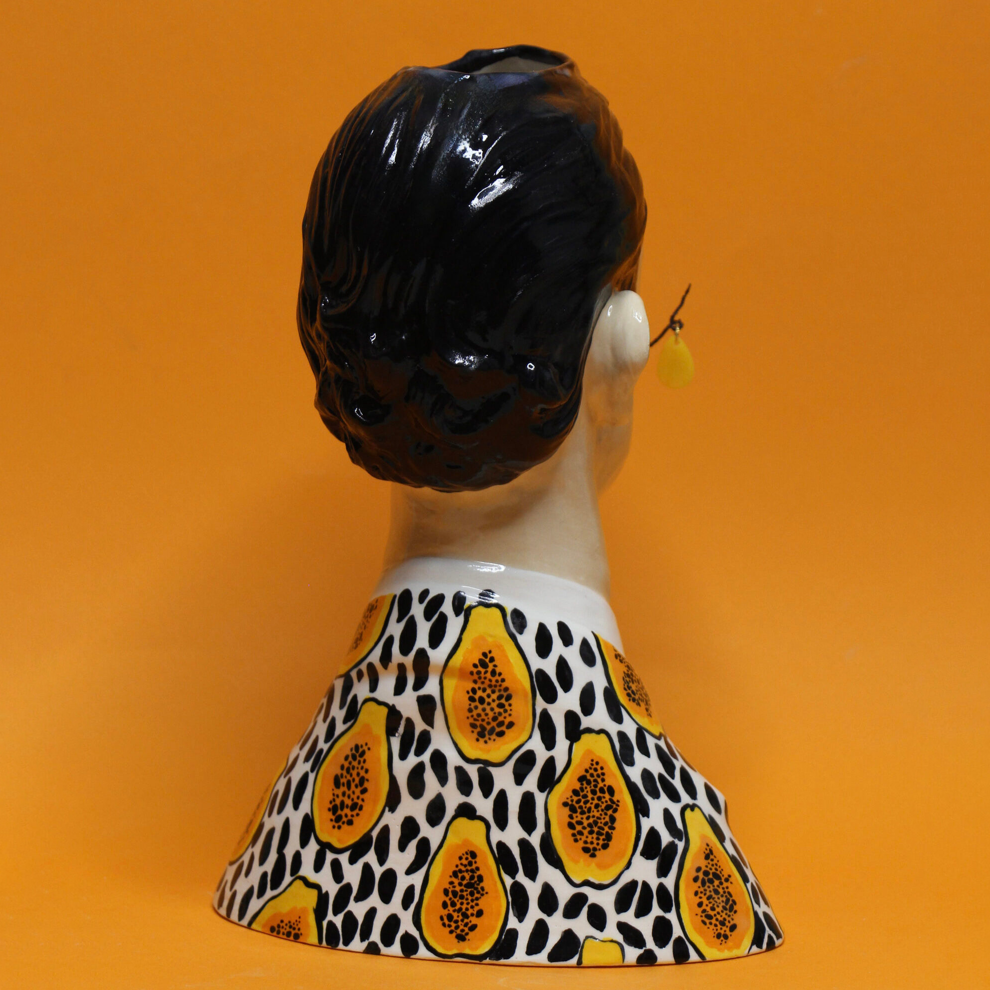 Ваза Сальвадор Папайя by LeTi.ceramics — дизайнерская мебель, свет и декор Made Sense