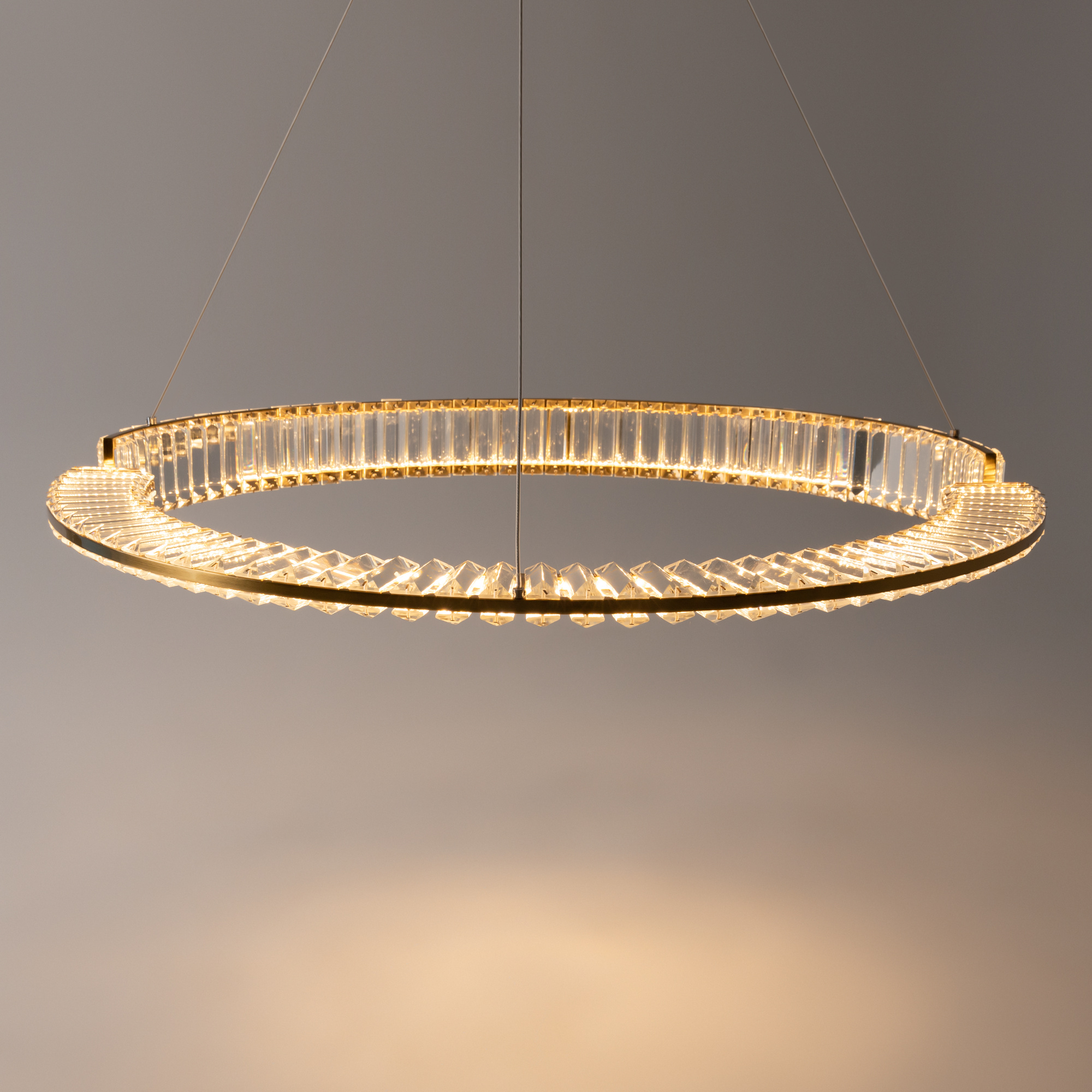 Подвесной светильник Maytoni P097PL-L45BS3K by Maytoni — дизайнерская мебель, свет и декор Made Sense