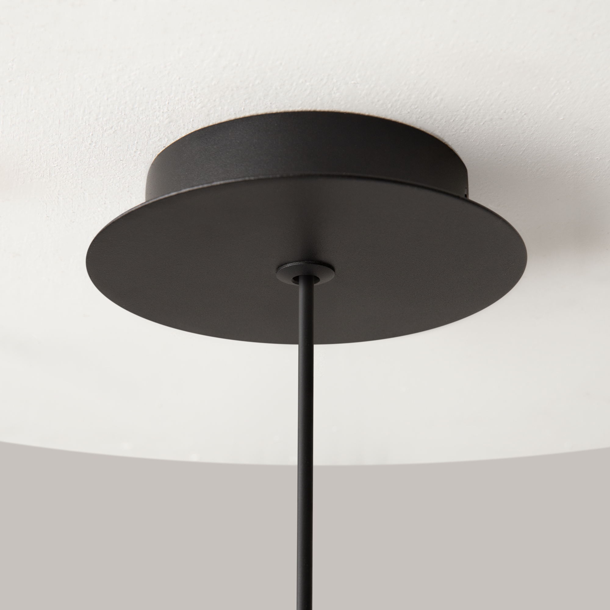 Подвесной светильник Maytoni MOD126PL-01B - изображение 4