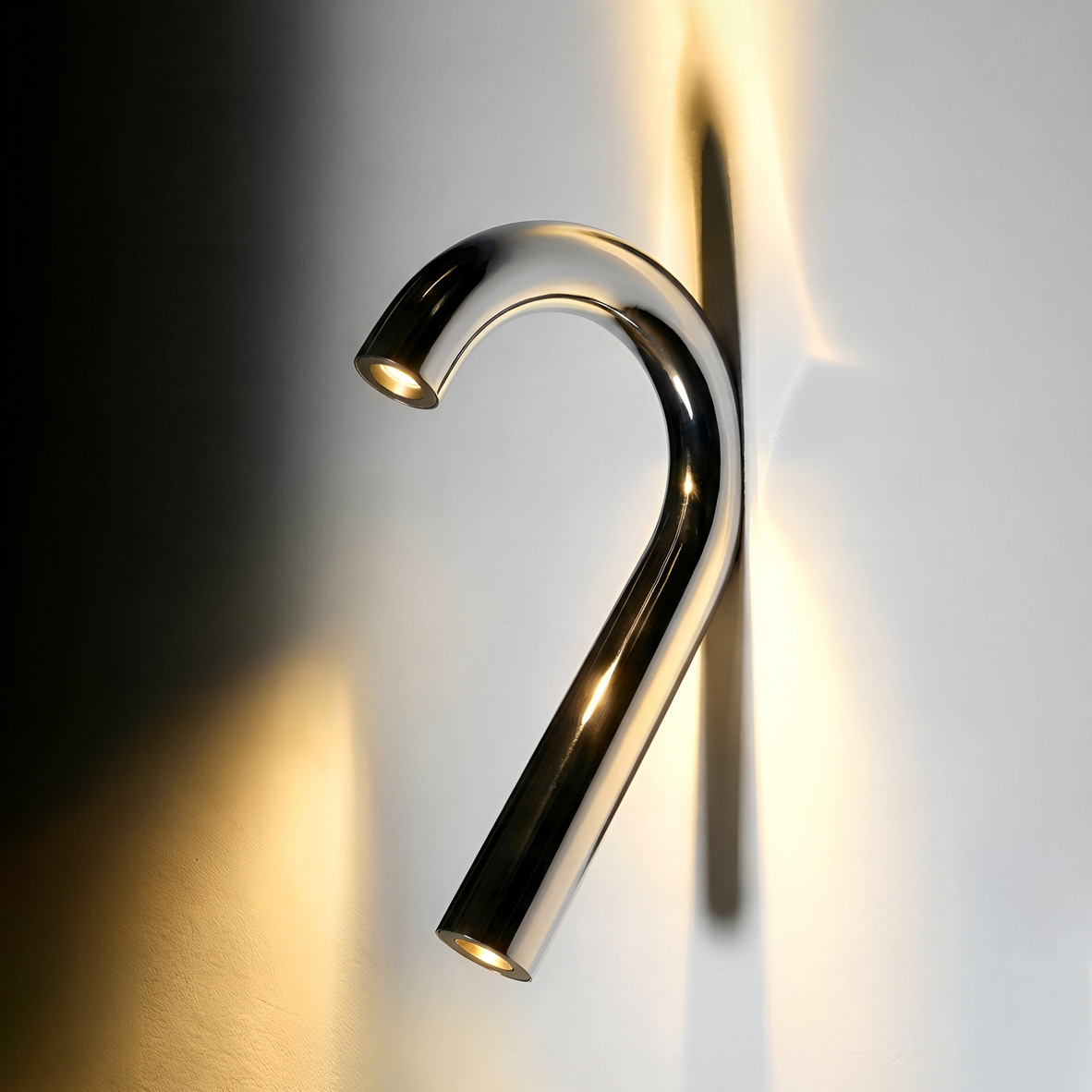 Настенный светильник LILO PYTANNE