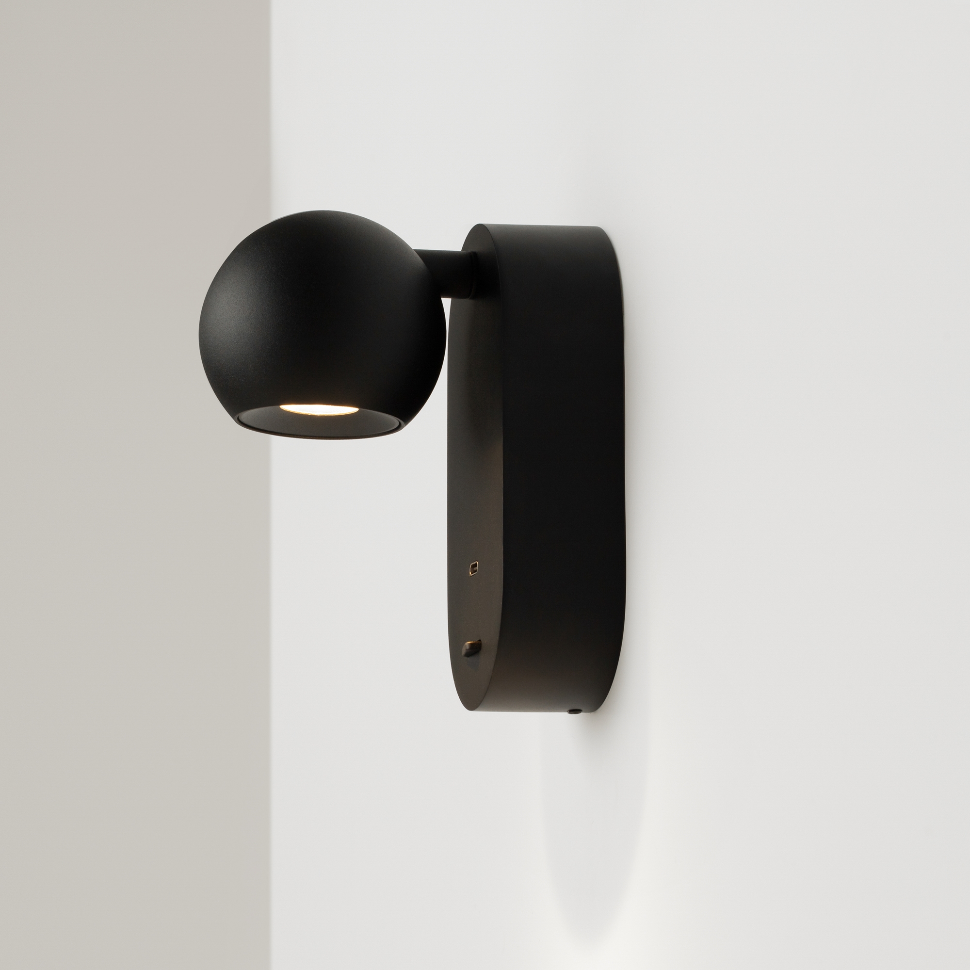Настенный светильник (бра) Maytoni MOD434WL-L5B3K - изображение 8