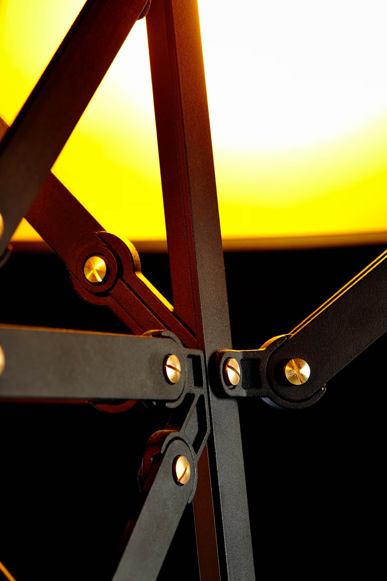 Торшер Construction Lamp Floor by Moooi — дизайнерская мебель, свет и декор Made Sense