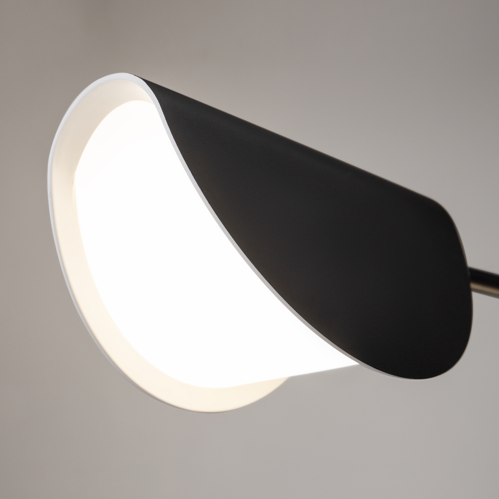 Настенный светильник (бра) Maytoni MOD126WL-02B - изображение 9