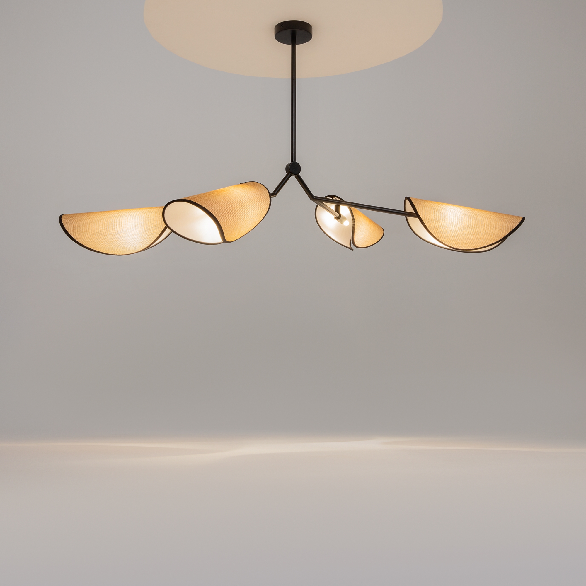 Подвесной светильник Maytoni MOD225PL-04B - изображение 6