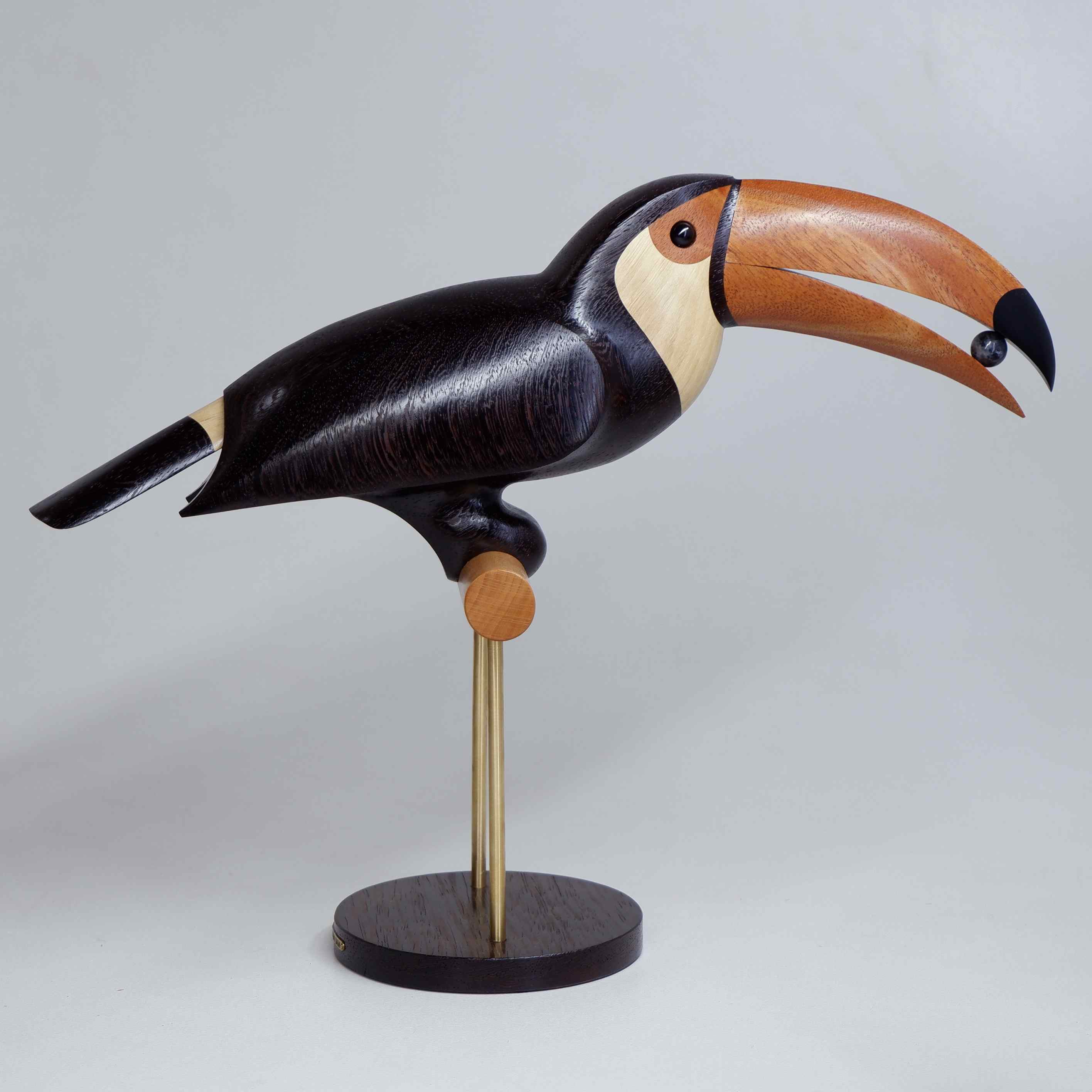 Настольный декор Тукан - изображение 12