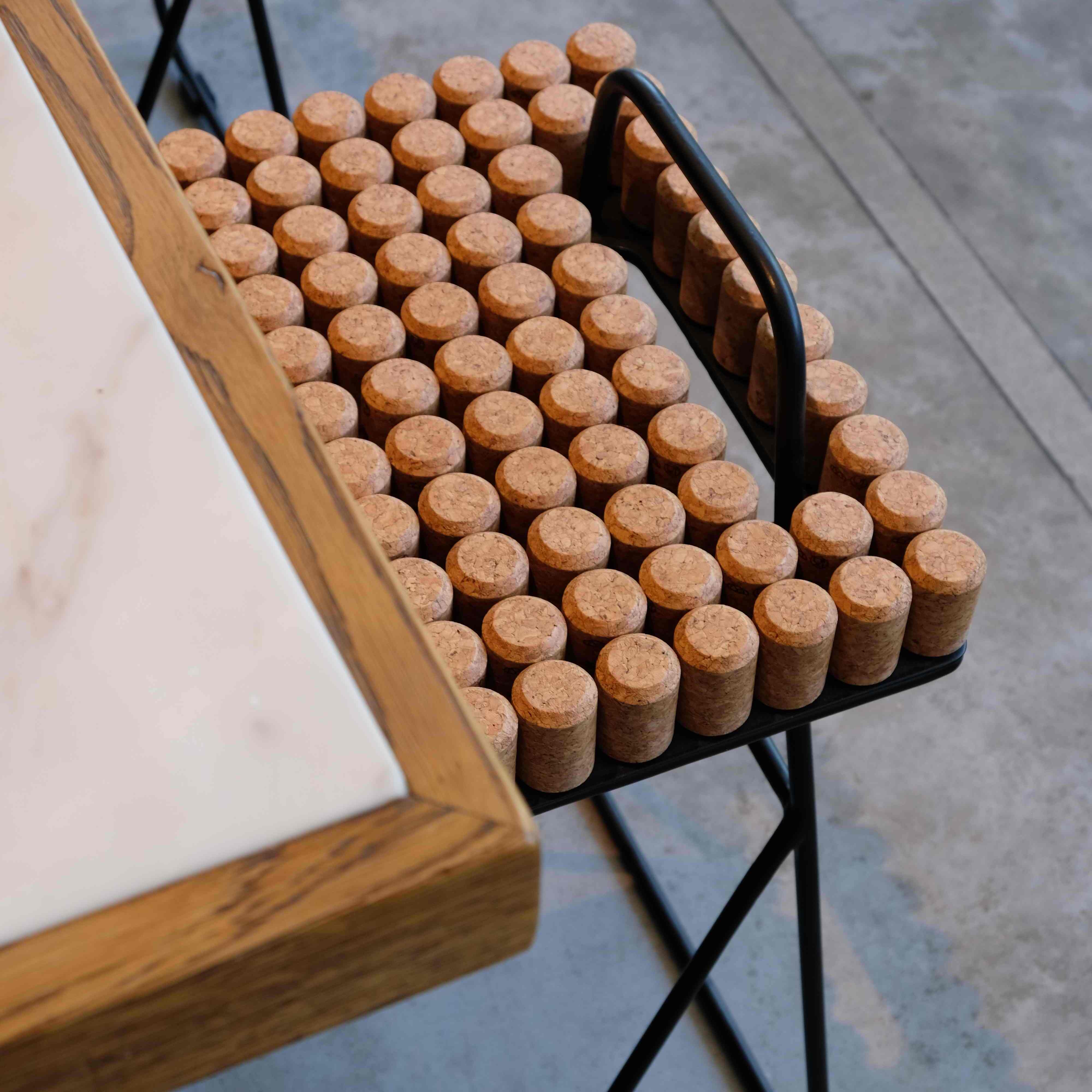 Табурет - столик CORK - изображение 2