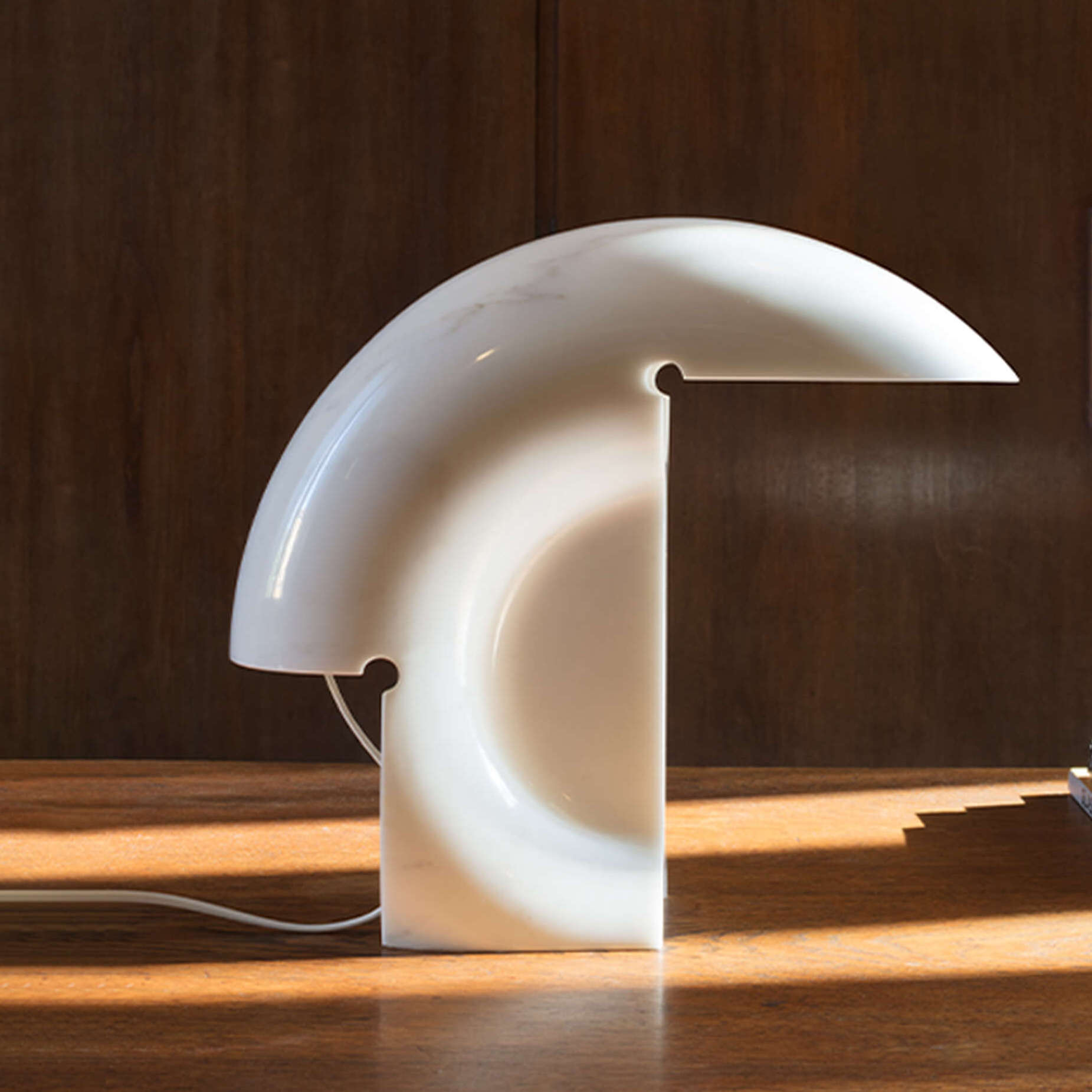 Настольная лампа Biagio