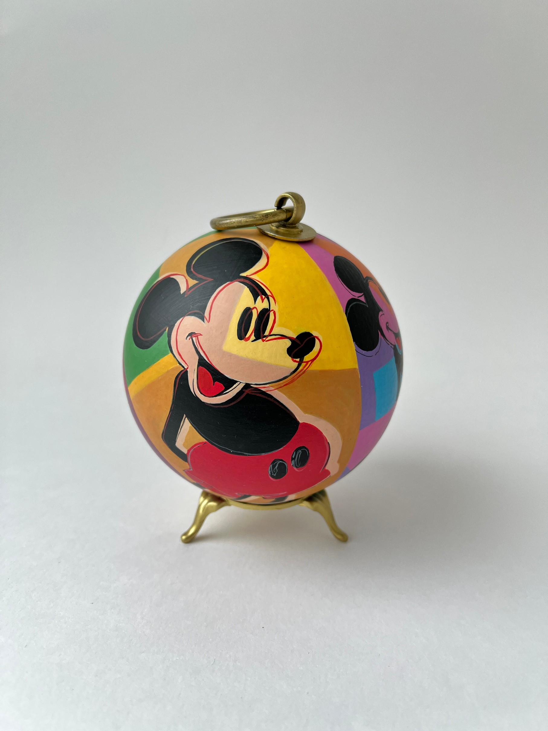 Коллекционный шар по мотивам картины Энди Уорхола «Микки Маус 265» - изображение 3