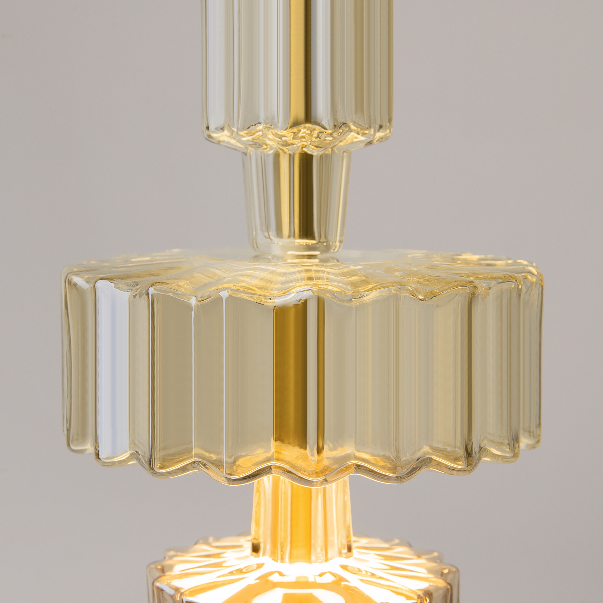 Подвесной светильник Maytoni MOD253PL-L18BS3K2 - изображение 4