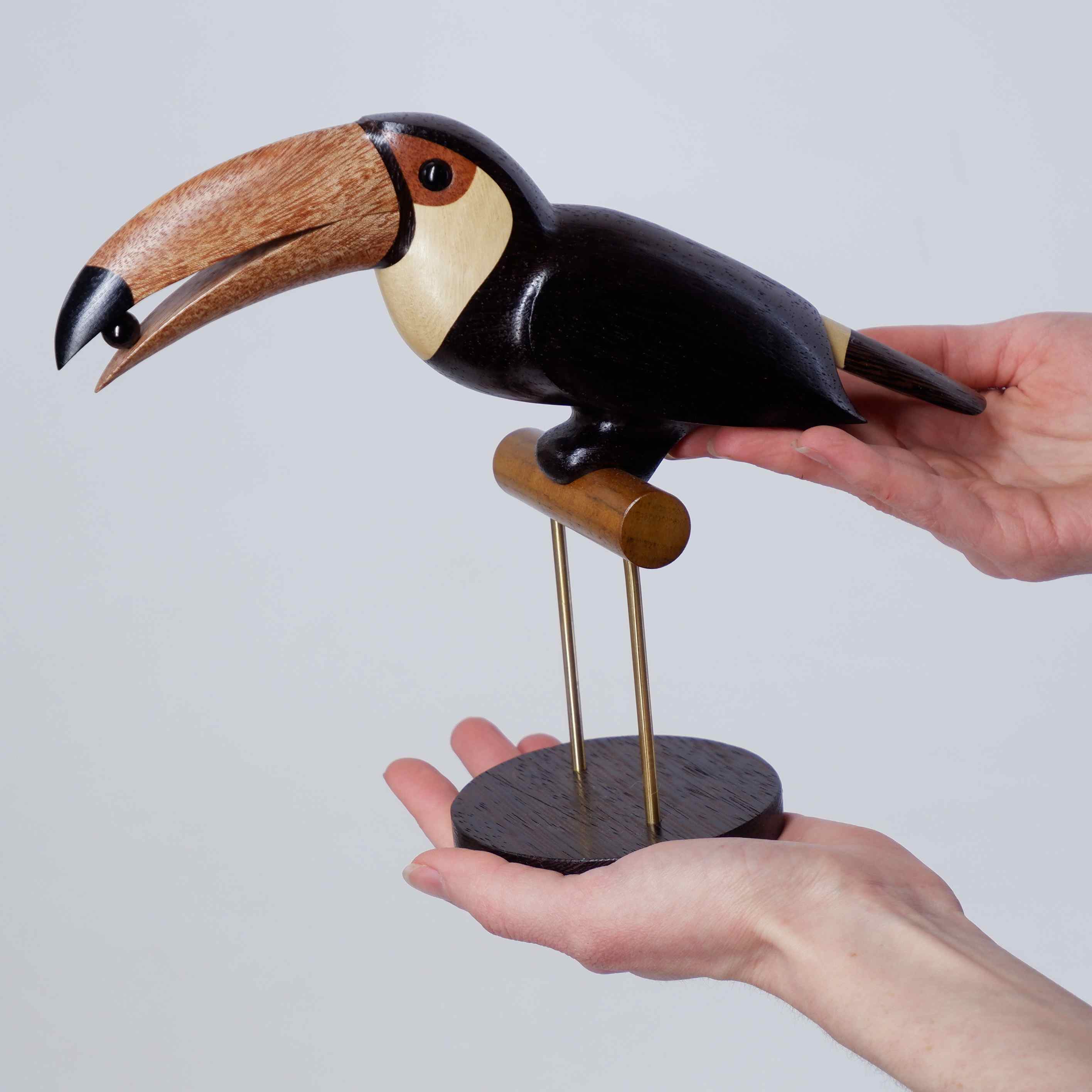 Настольный декор Тукан - изображение 7