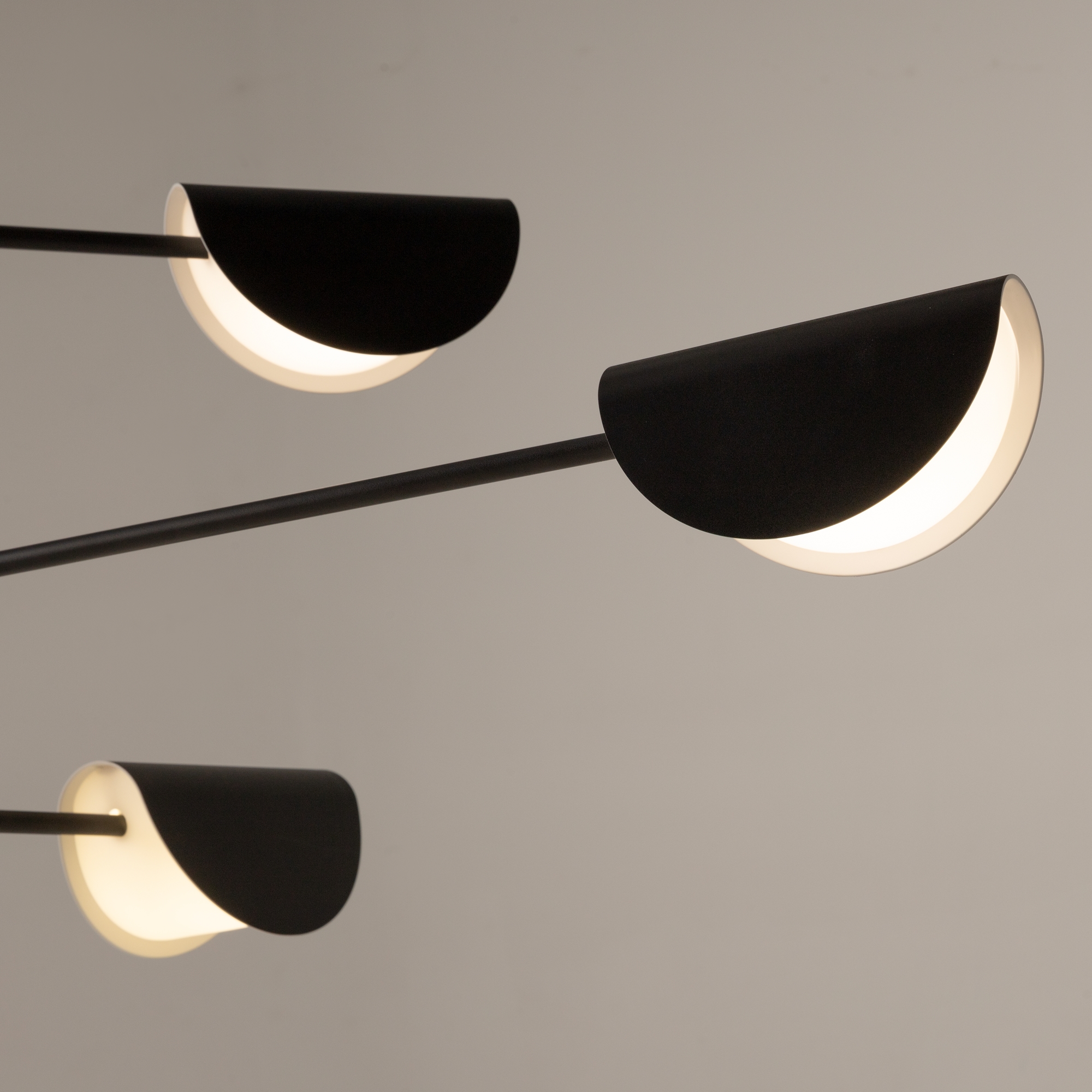 Подвесной светильник Maytoni MOD126PL-08B - изображение 9