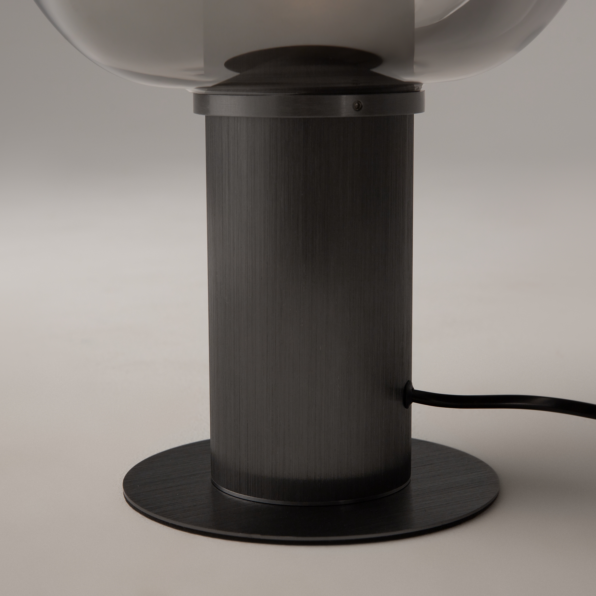 Настольный светильник Maytoni MOD414TL-01B - изображение 8