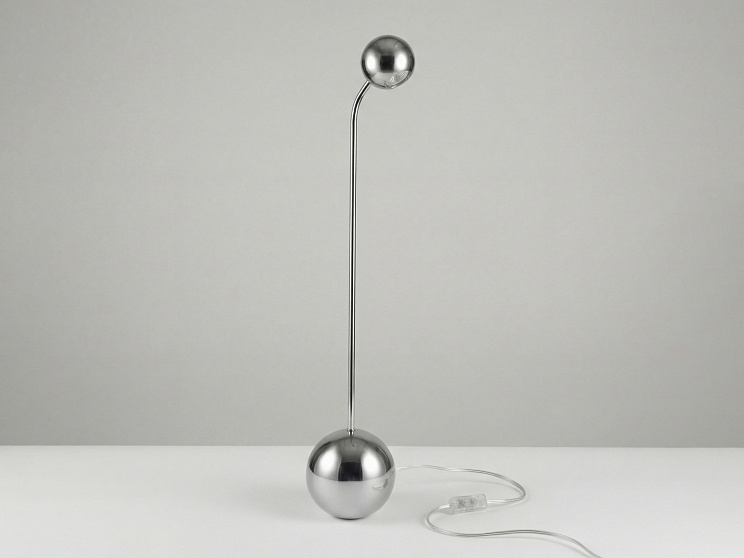 Настольная лампа "Nevi"